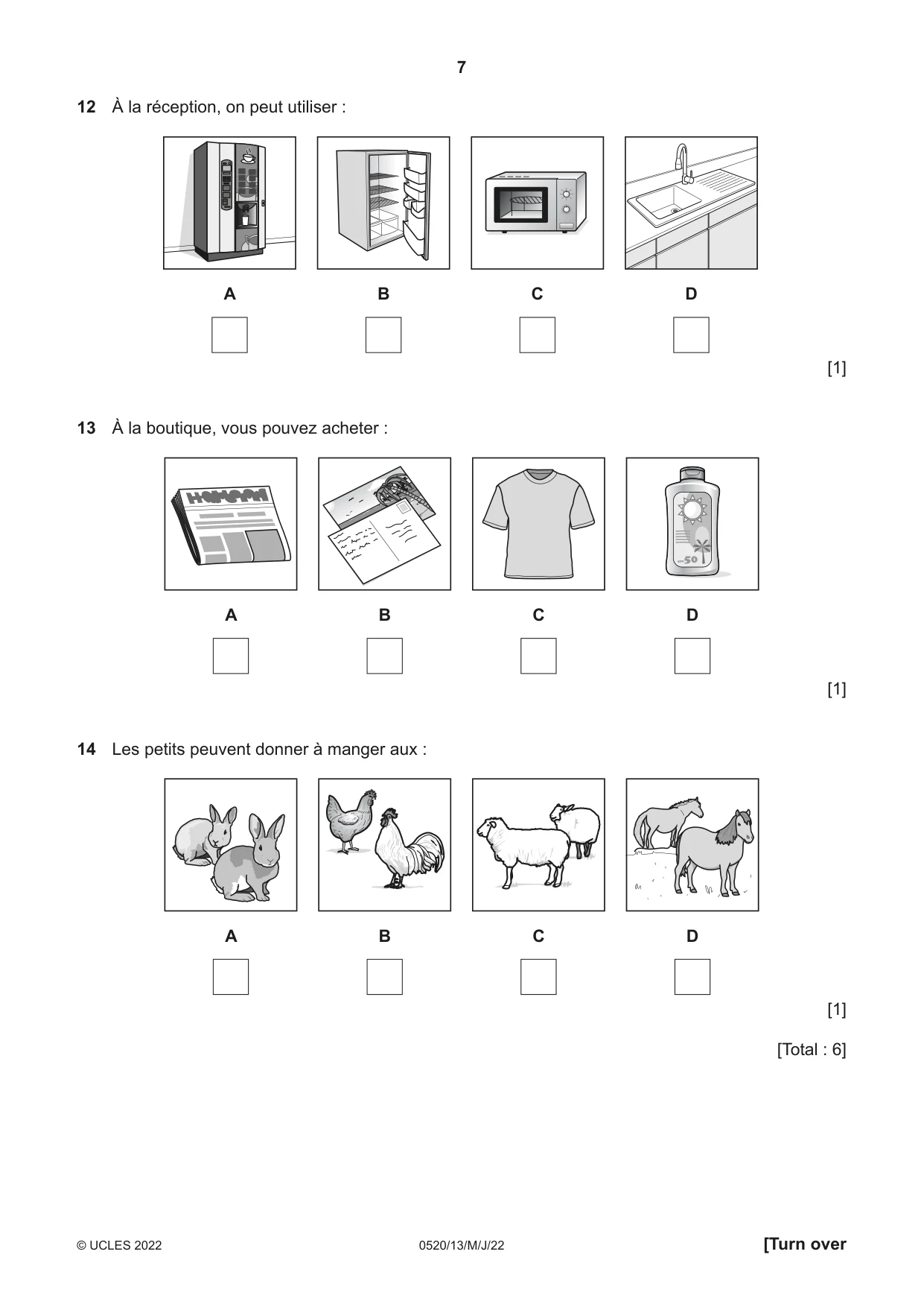 Cambridge IGCSE French - Foreign Language 0520 2022 May/June Paper 1 · Variant 3 question paper, page 7 of 16