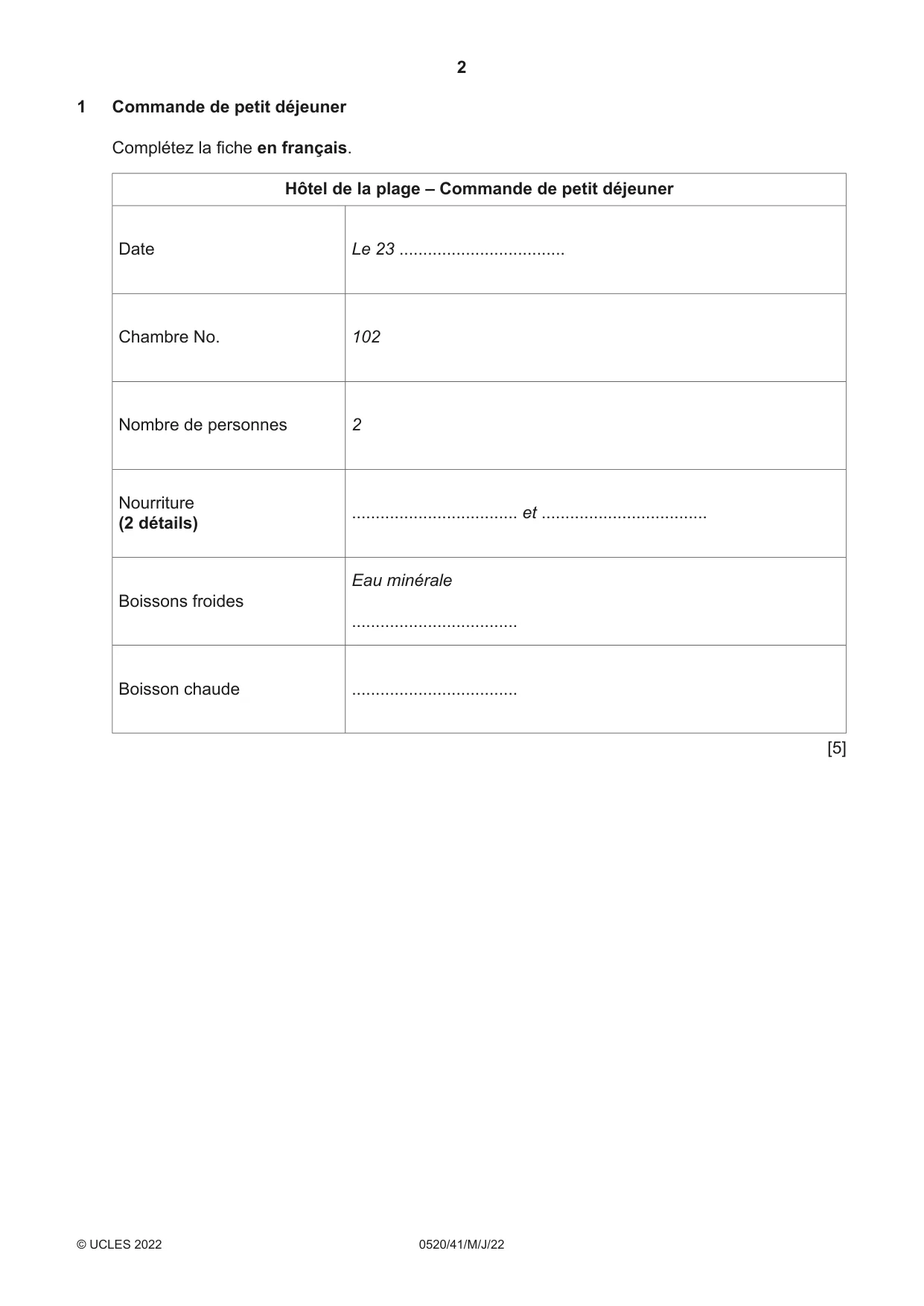 Cambridge IGCSE French - Foreign Language 0520 2022 May/June Paper 4 · Variant 1 question paper, page 2 of 8