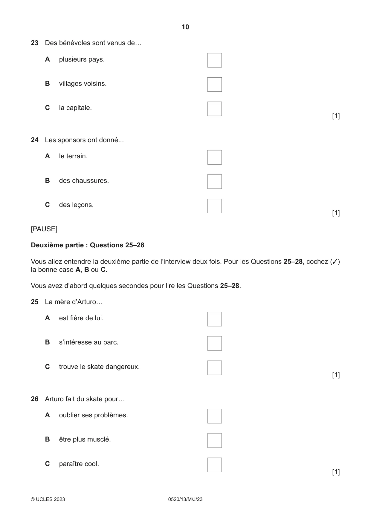 Cambridge IGCSE French - Foreign Language 0520 2023 May/June Paper 1 · Variant 3 question paper, page 10 of 16