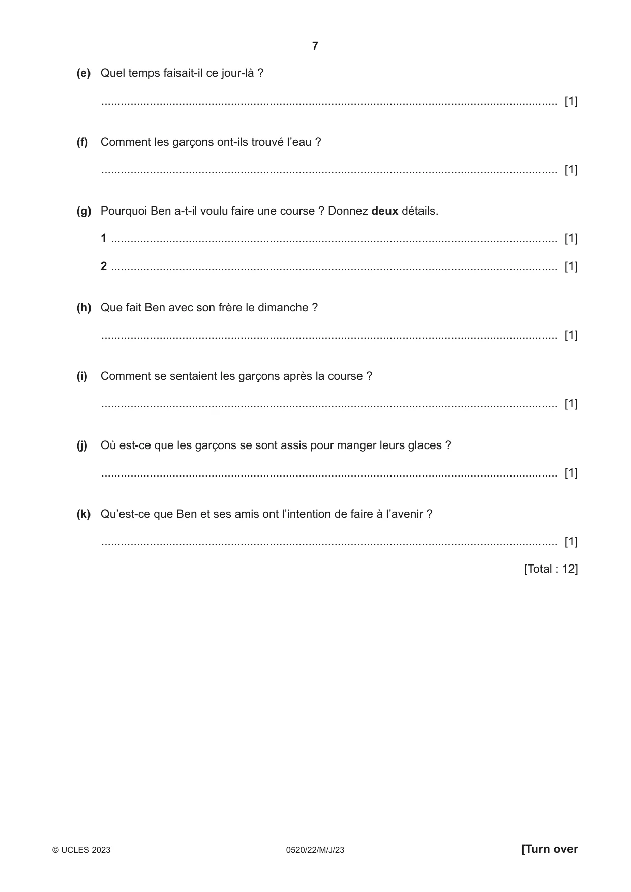 Cambridge IGCSE French - Foreign Language 0520 2023 May/June Paper 2 · Variant 2 question paper, page 7 of 12