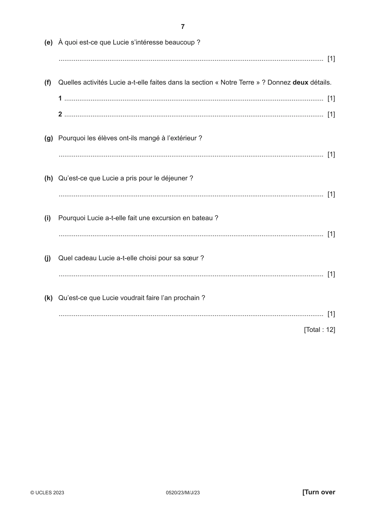 Cambridge IGCSE French - Foreign Language 0520 2023 May/June Paper 2 · Variant 3 question paper, page 7 of 12