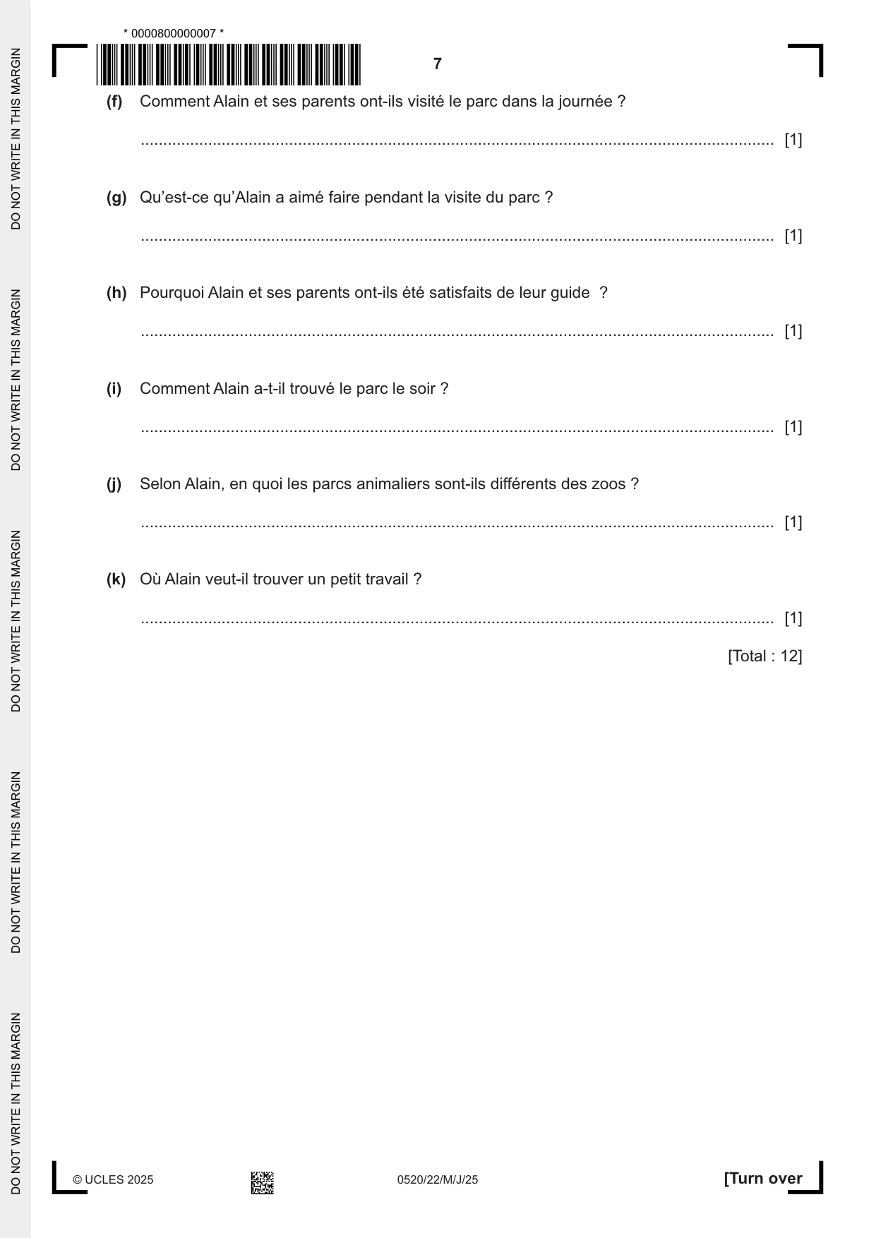 Cambridge IGCSE French - Foreign Language 0520 2025 May/June Paper 2 · Variant 2 question paper, page 7 of 12