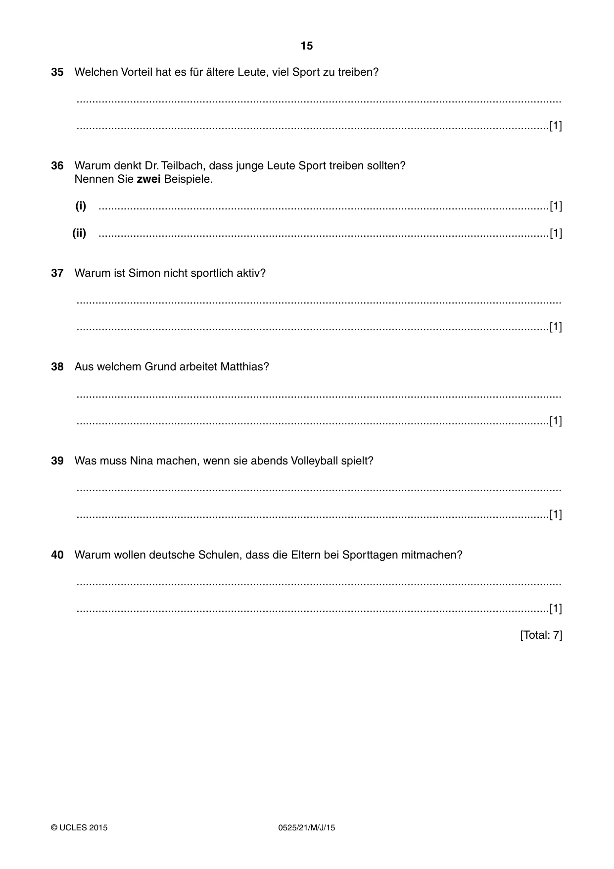 Cambridge IGCSE German - Foreign Language 0525 2015 May/June Paper 2 · Variant 1 question paper, page 15 of 16