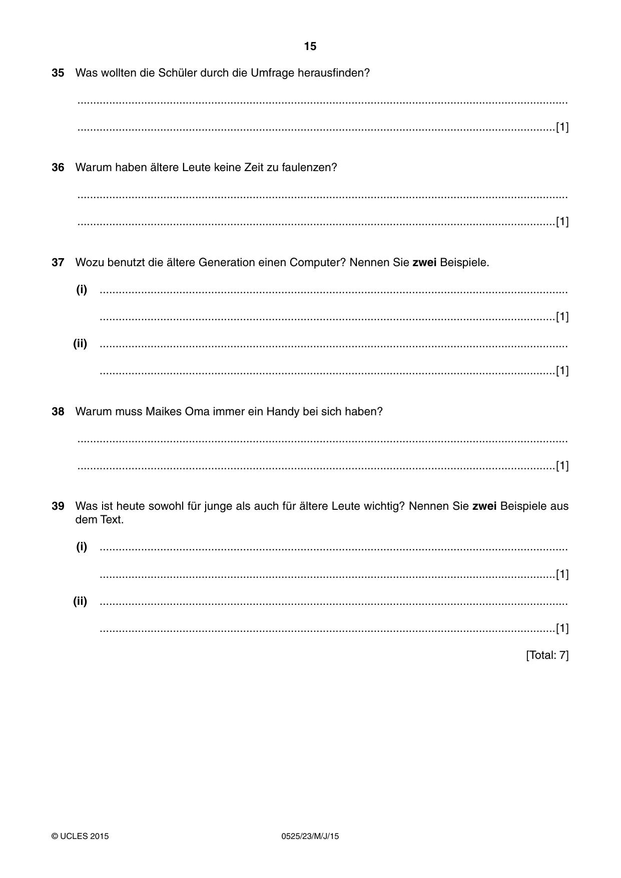 Cambridge IGCSE German - Foreign Language 0525 2015 May/June Paper 2 · Variant 3 question paper, page 15 of 16