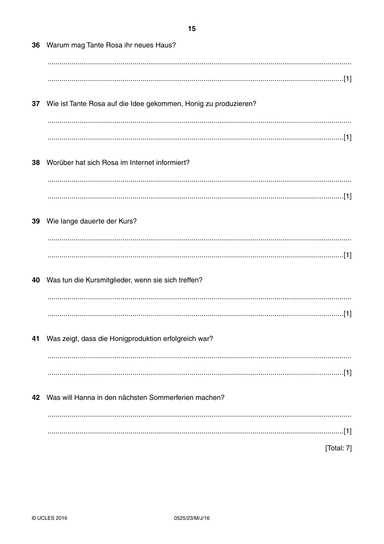 Cambridge IGCSE German - Foreign Language 0525 2016 May/June Paper 2 · Variant 3 question paper, page 15 of 16