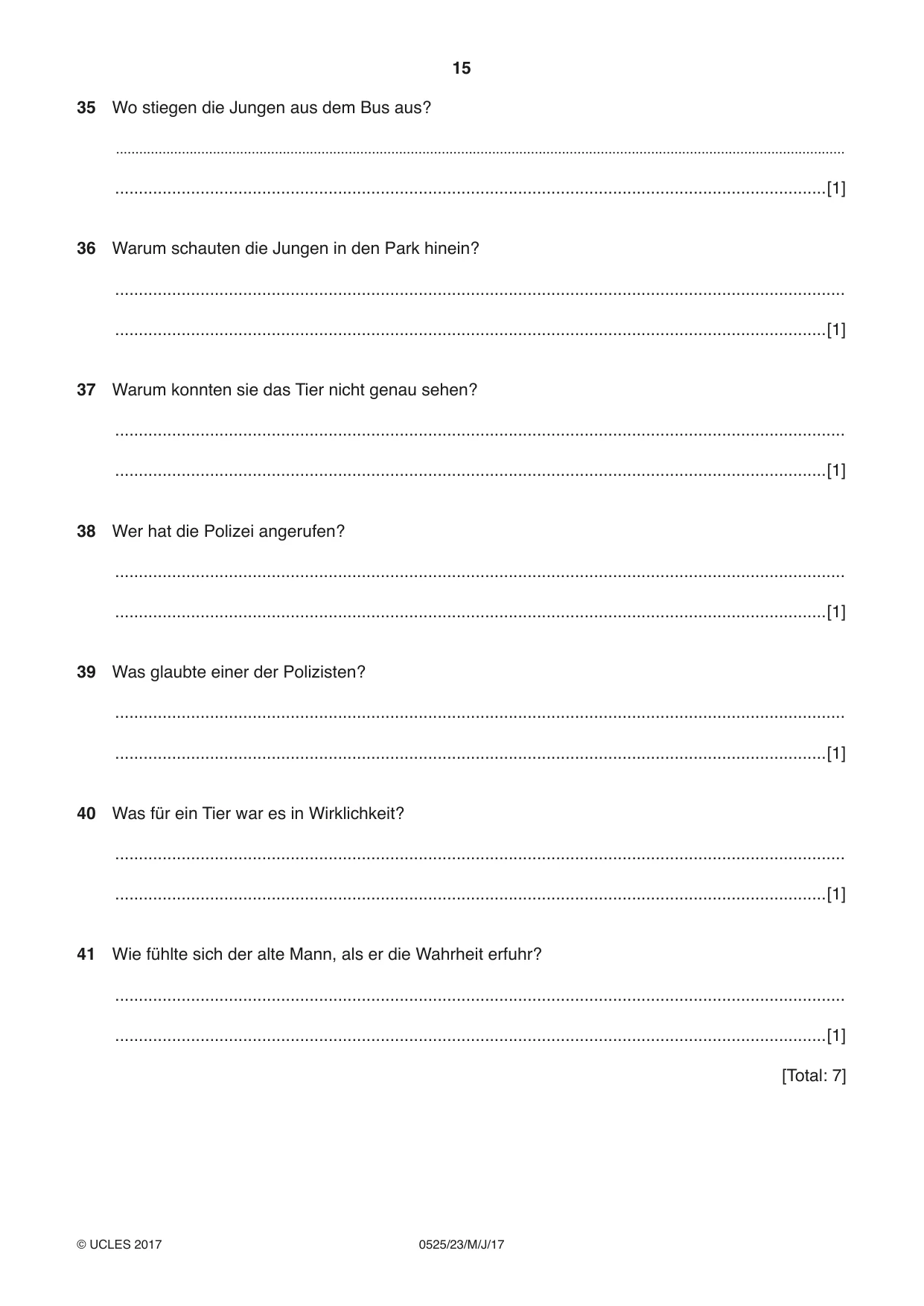 Cambridge IGCSE German - Foreign Language 0525 2017 May/June Paper 2 · Variant 3 question paper, page 15 of 16