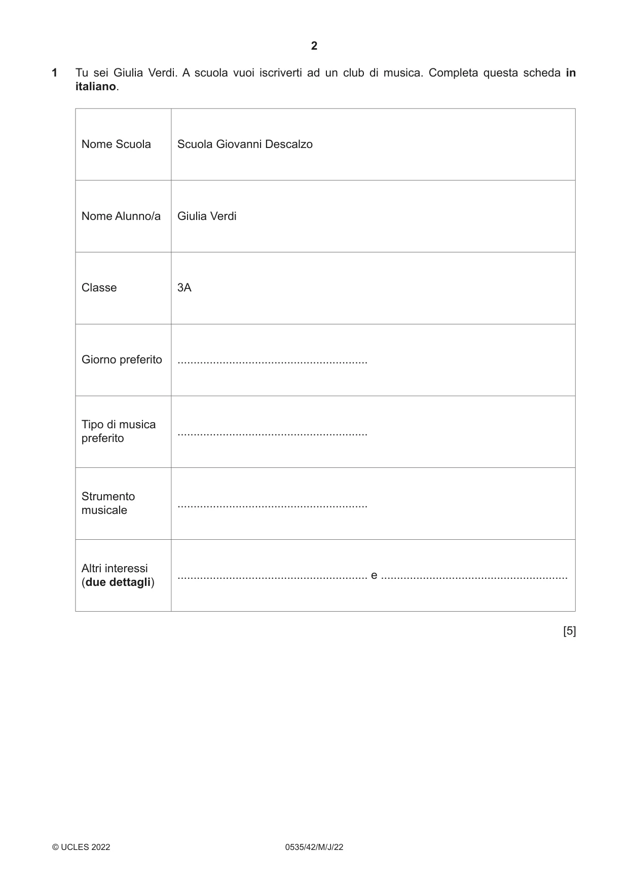 Cambridge IGCSE Italian - Foreign Language 0535 2022 May/June Paper 4 · Variant 2 question paper, page 2 of 8