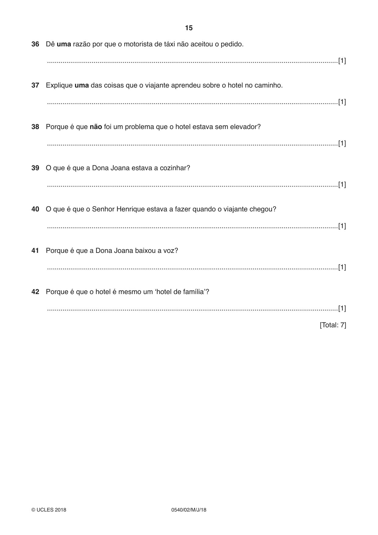 Cambridge IGCSE Portuguese - Foreign Language 0540 2018 May/June Paper 2 · Variant 0 question paper, page 15 of 16