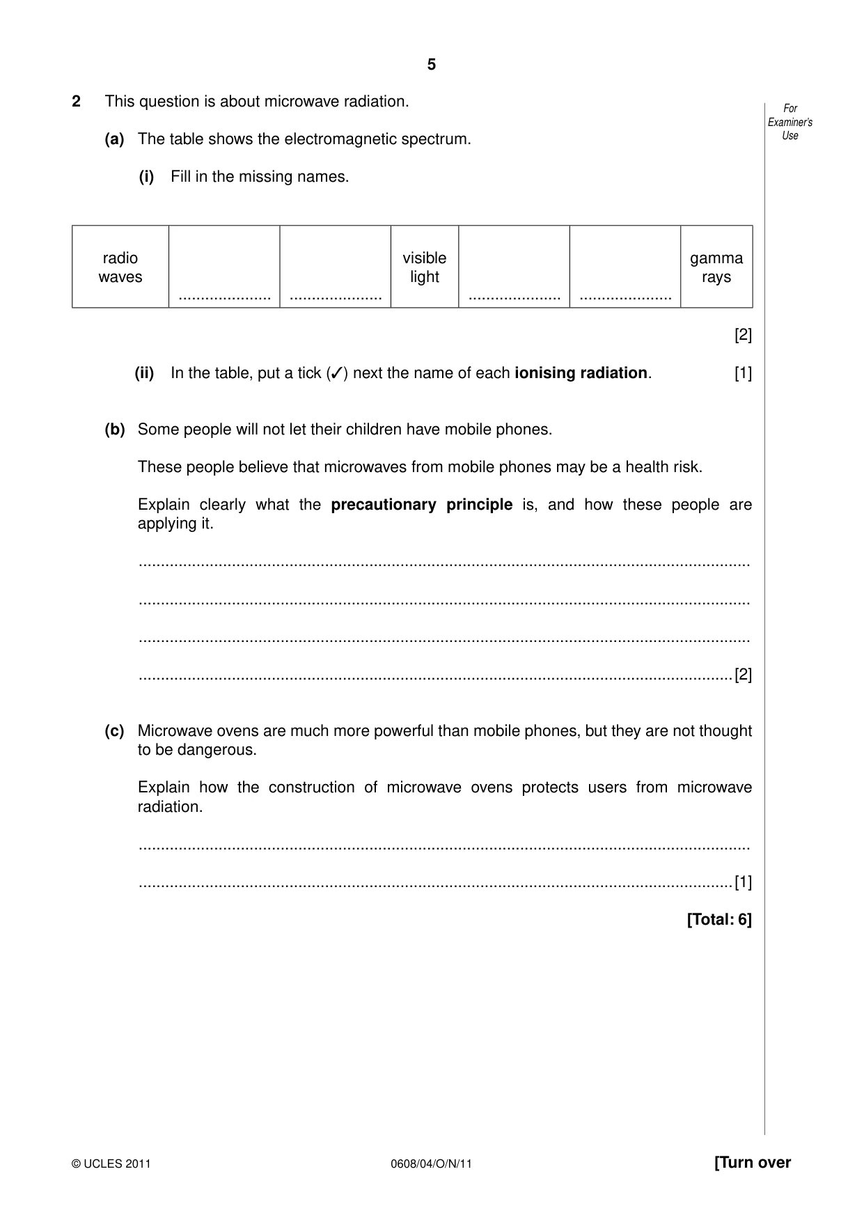 Cambridge IGCSE Twenty-First Century Science 0608 2011 Oct/Nov Paper 4 · Variant 1 question paper, page 5 of 16