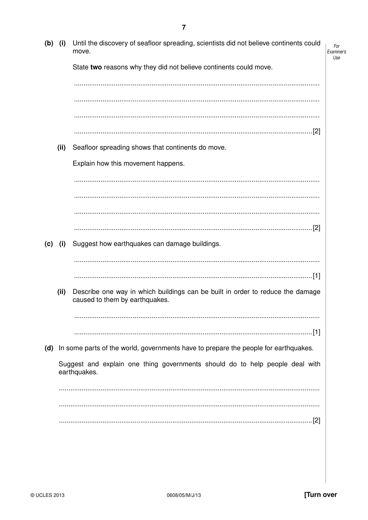Cambridge IGCSE Twenty-First Century Science 0608 2013 May/June Paper 5 · Variant 1 question paper, page 7 of 16