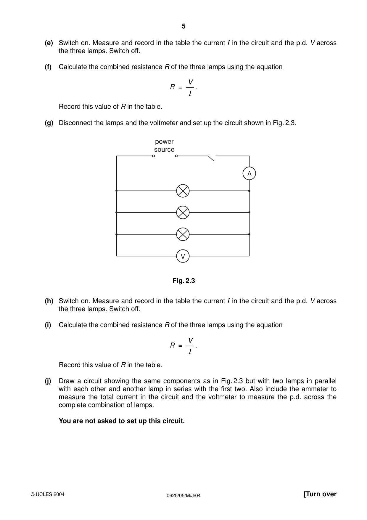 Cambridge IGCSE Physics 0625 2004 May/June Paper 5 · Variant 1 question paper, page 5 of 8
