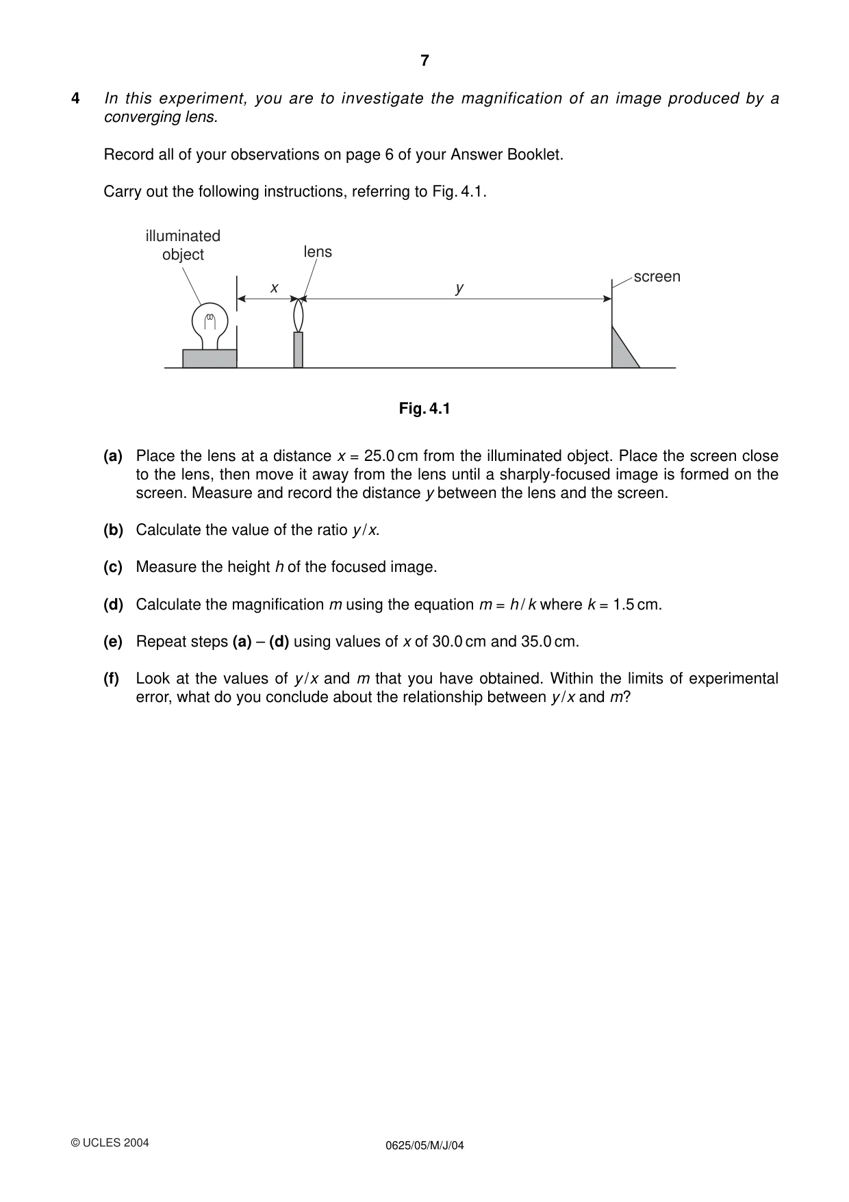 Cambridge IGCSE Physics 0625 2004 May/June Paper 5 · Variant 1 question paper, page 7 of 8