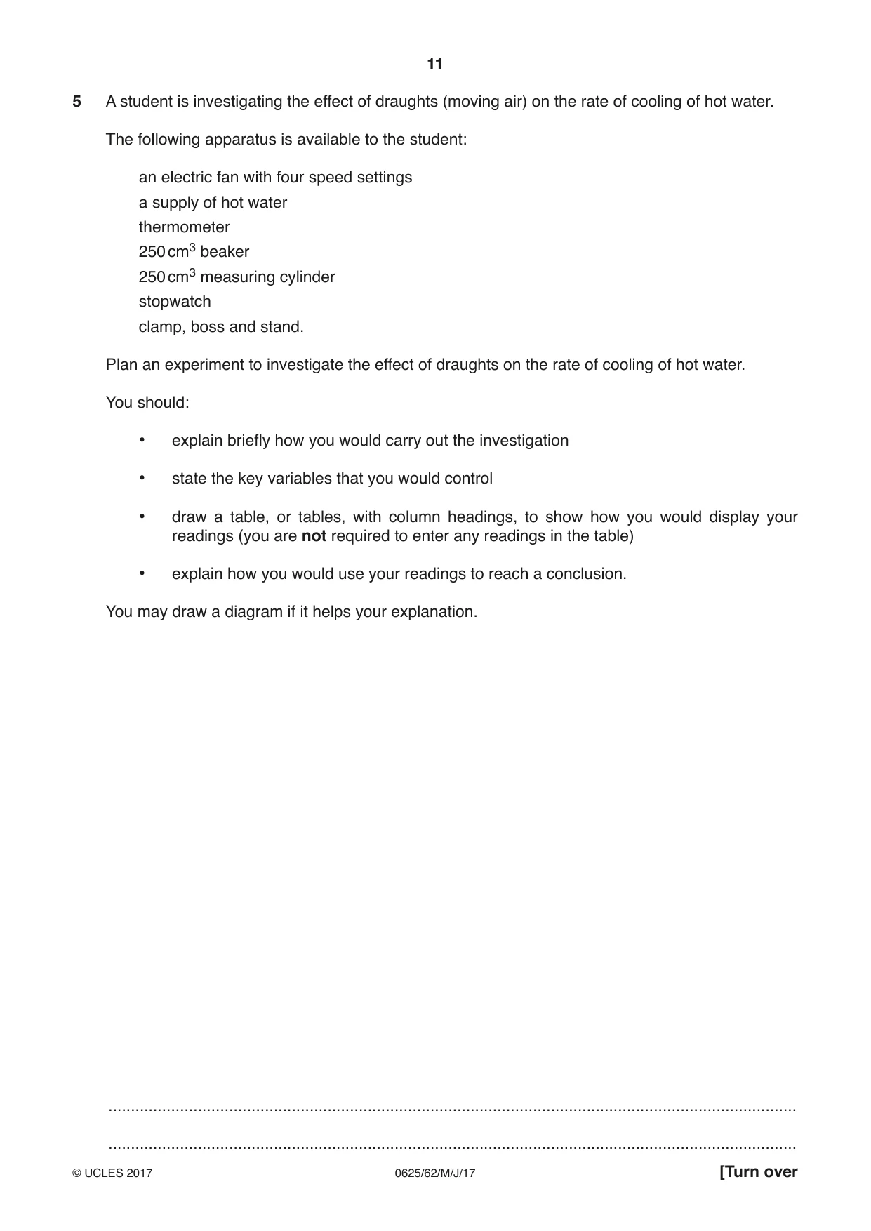 Cambridge IGCSE Physics 0625 2017 May/June Paper 6 · Variant 2 question paper, page 11 of 12