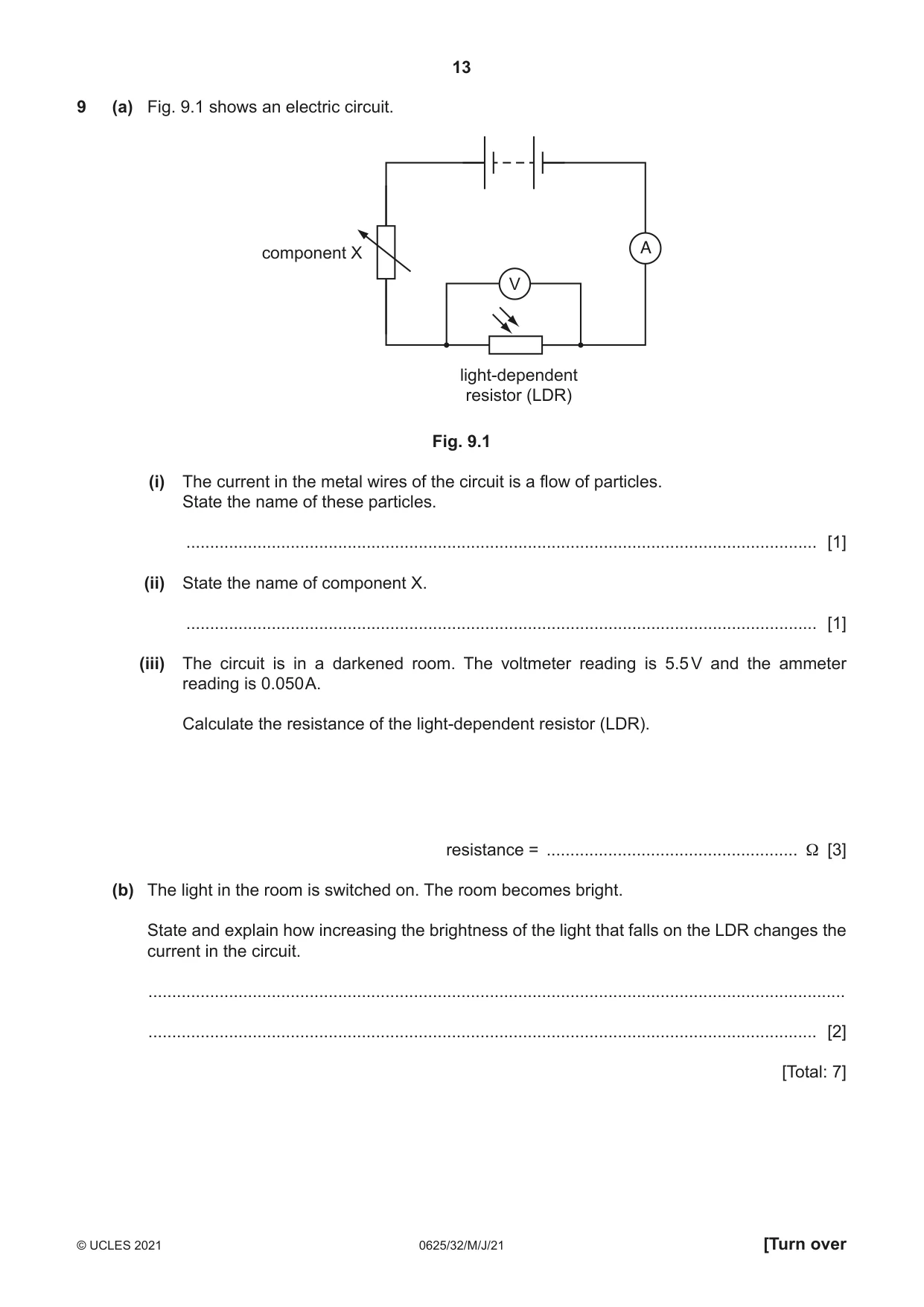Cambridge IGCSE Physics 0625 2021 May/June Paper 3 · Variant 2 question paper, page 13 of 16