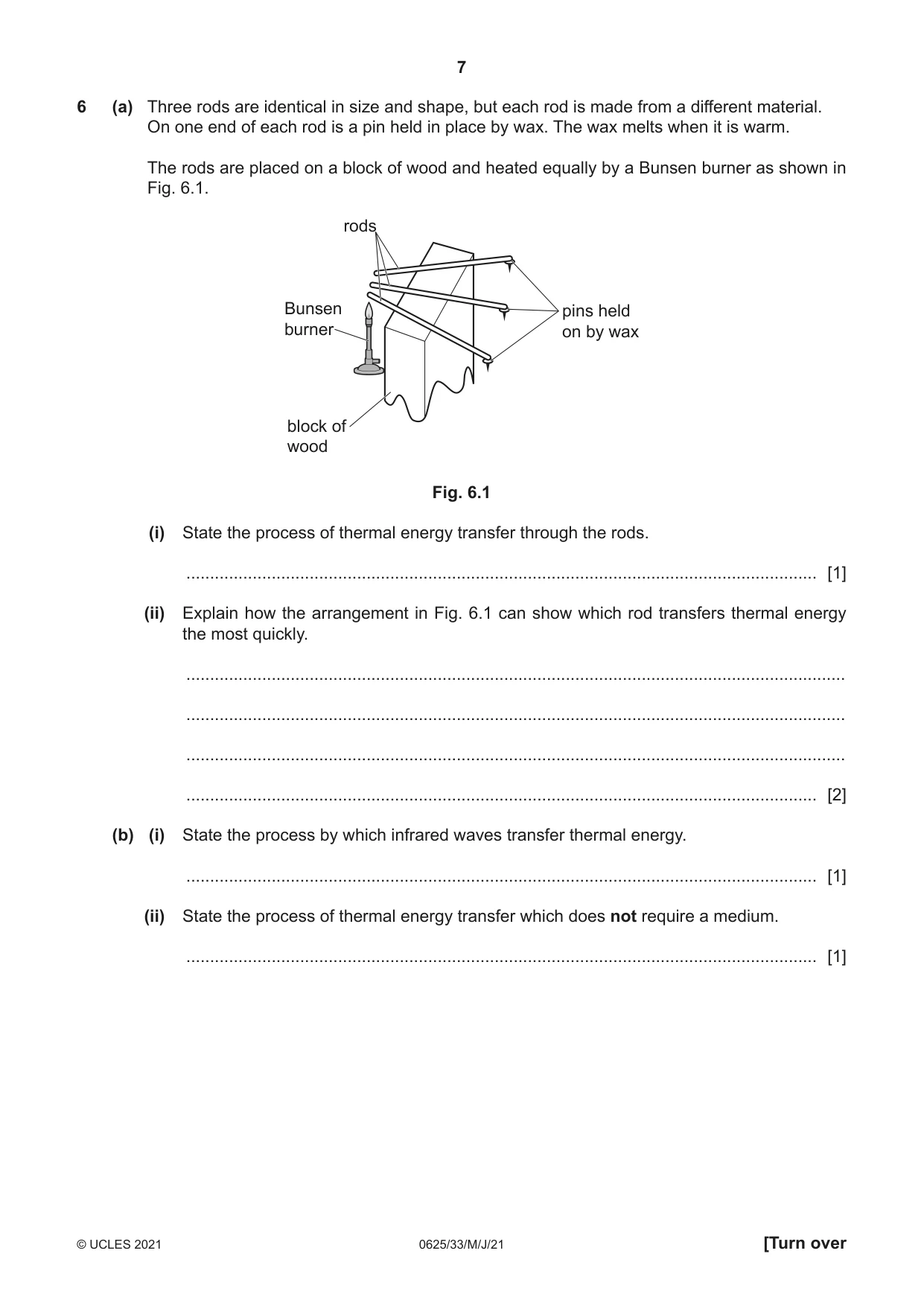 Cambridge IGCSE Physics 0625 2021 May/June Paper 3 · Variant 3 question paper, page 7 of 16