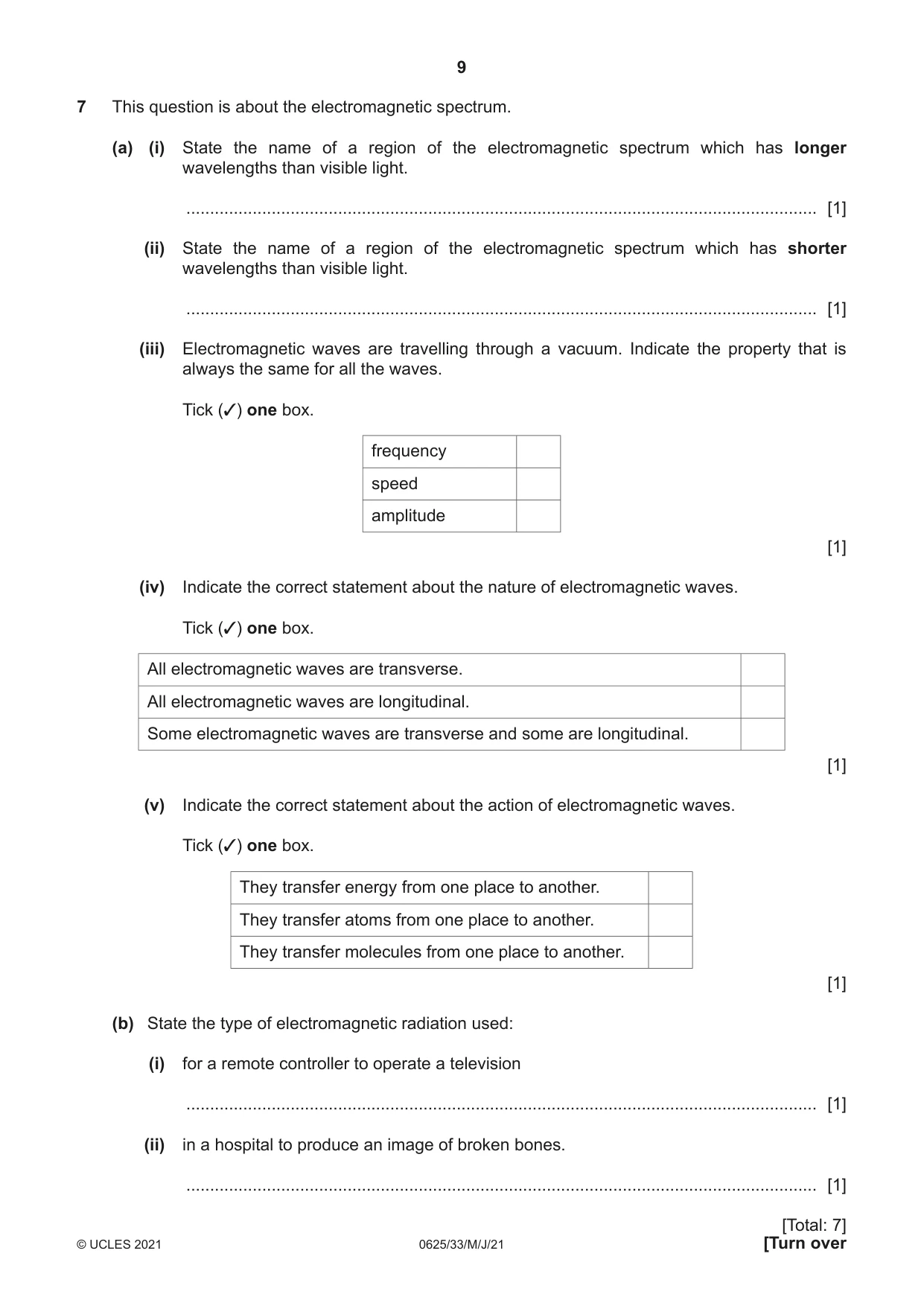Cambridge IGCSE Physics 0625 2021 May/June Paper 3 · Variant 3 question paper, page 9 of 16