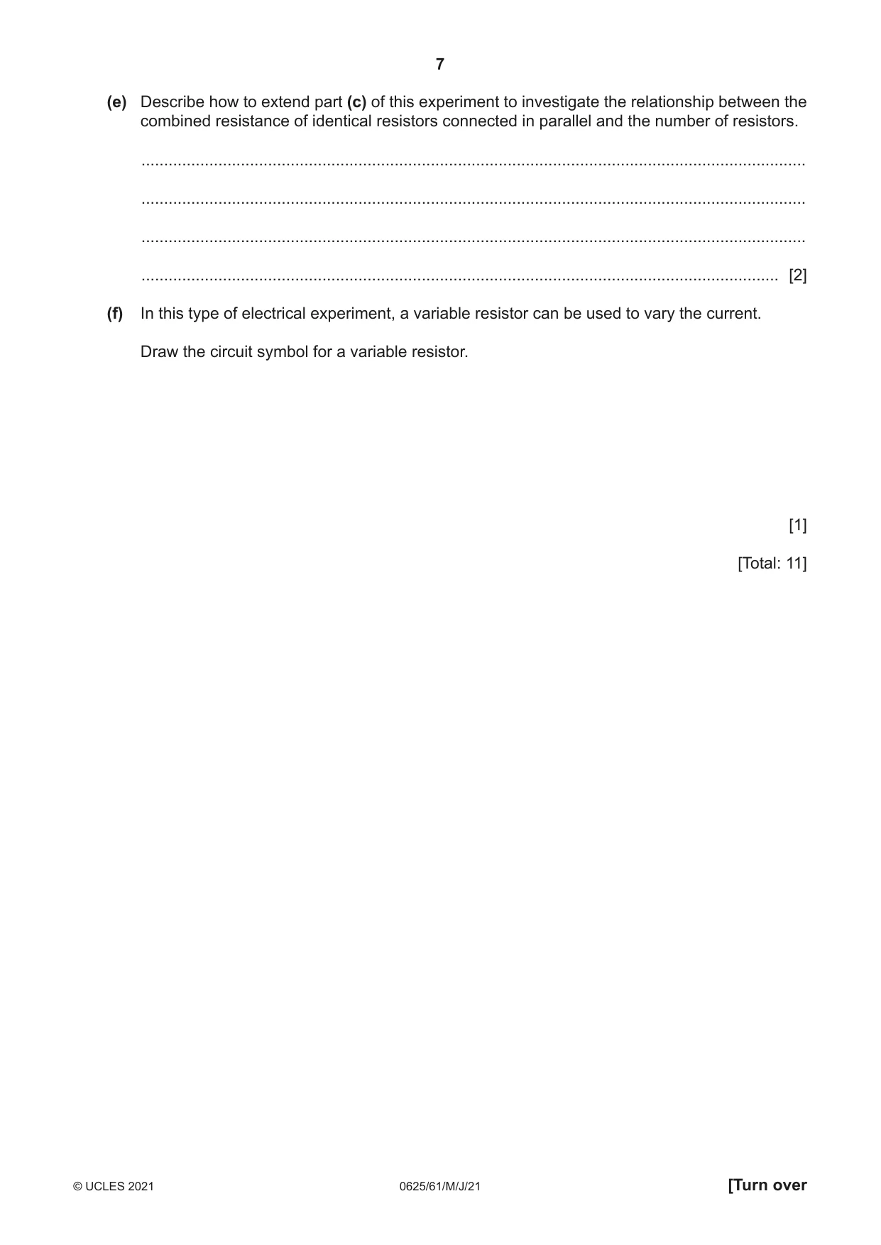 Cambridge IGCSE Physics 0625 2021 May/June Paper 6 · Variant 1 question paper, page 7 of 12