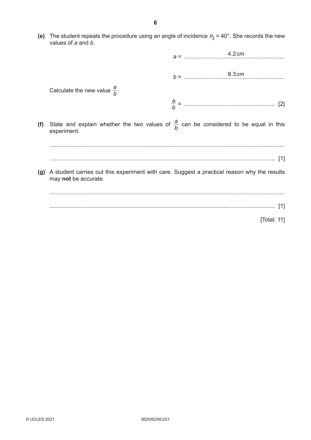 Cambridge IGCSE Physics 0625 2021 May/June Paper 6 · Variant 2 question paper, page 6 of 12