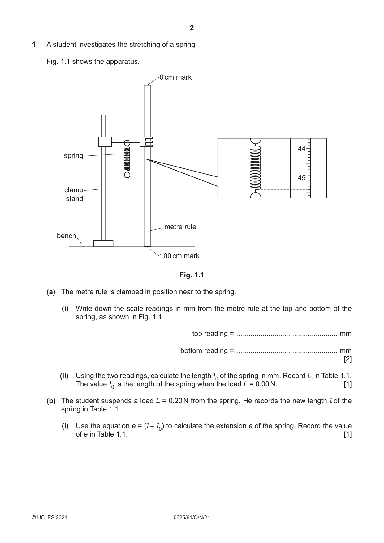 Cambridge IGCSE Physics 0625 2021 Oct/Nov Paper 6 · Variant 1 question paper, page 2 of 12
