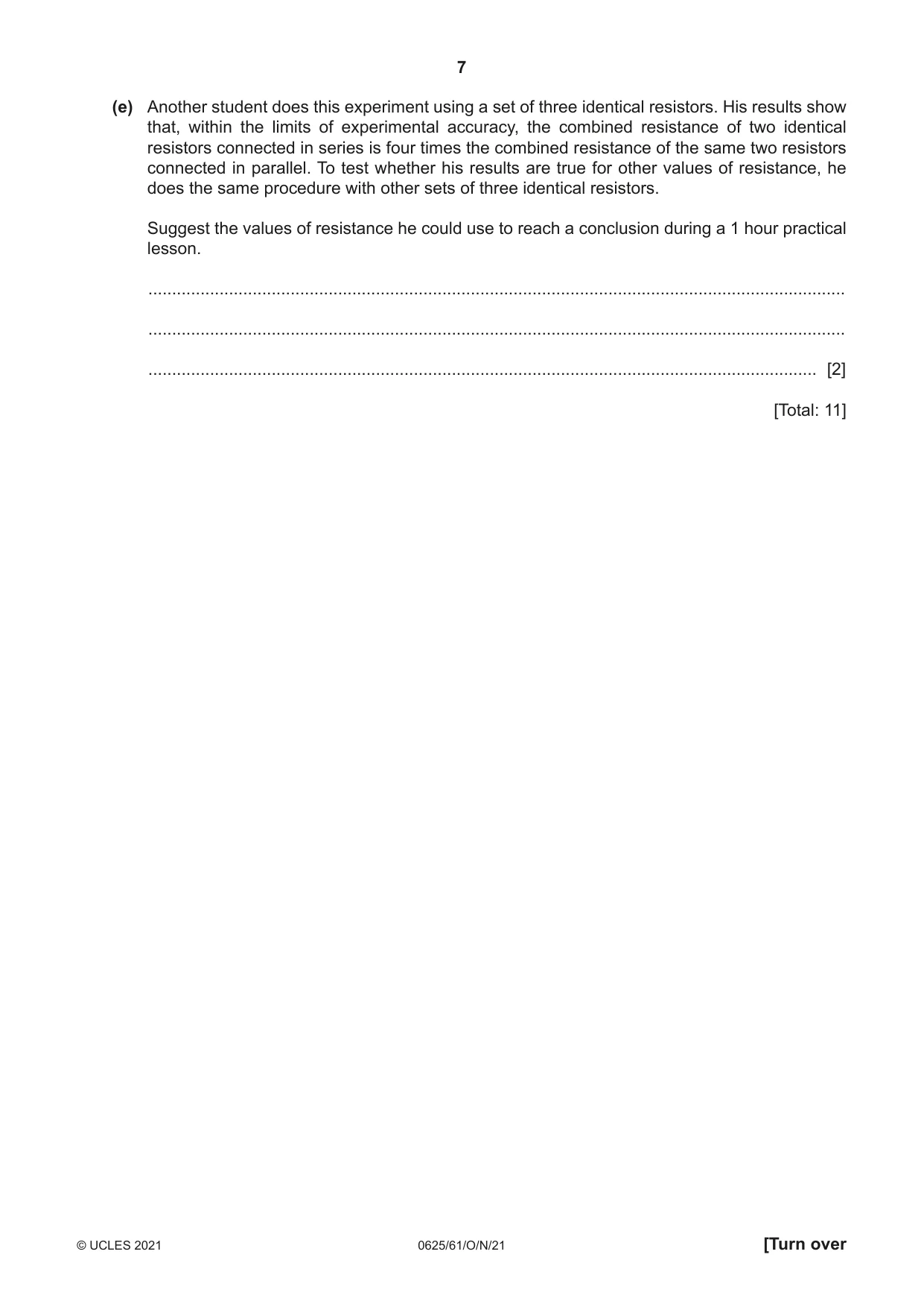 Cambridge IGCSE Physics 0625 2021 Oct/Nov Paper 6 · Variant 1 question paper, page 7 of 12