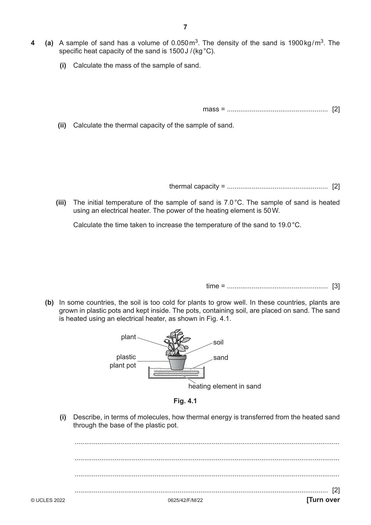 Cambridge IGCSE Physics 0625 2022 Feb/March Paper 4 · Variant 2 question paper, page 7 of 16