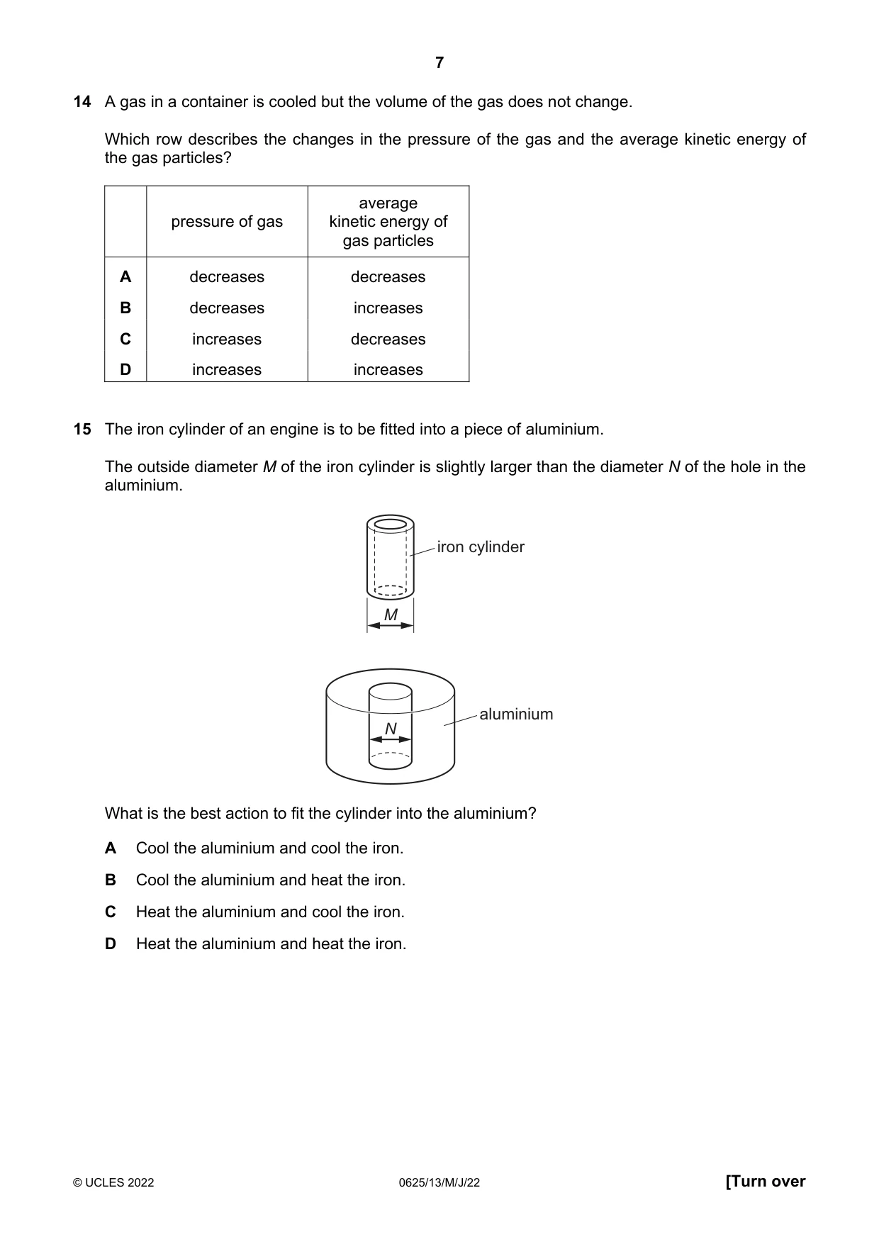Cambridge IGCSE Physics 0625 2022 May/June Paper 1 · Variant 3 question paper, page 7 of 20