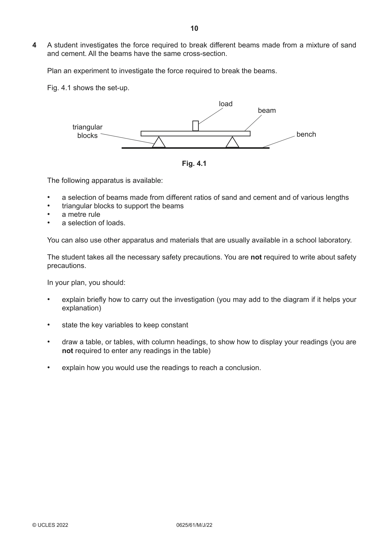 Cambridge IGCSE Physics 0625 2022 May/June Paper 6 · Variant 1 question paper, page 10 of 12