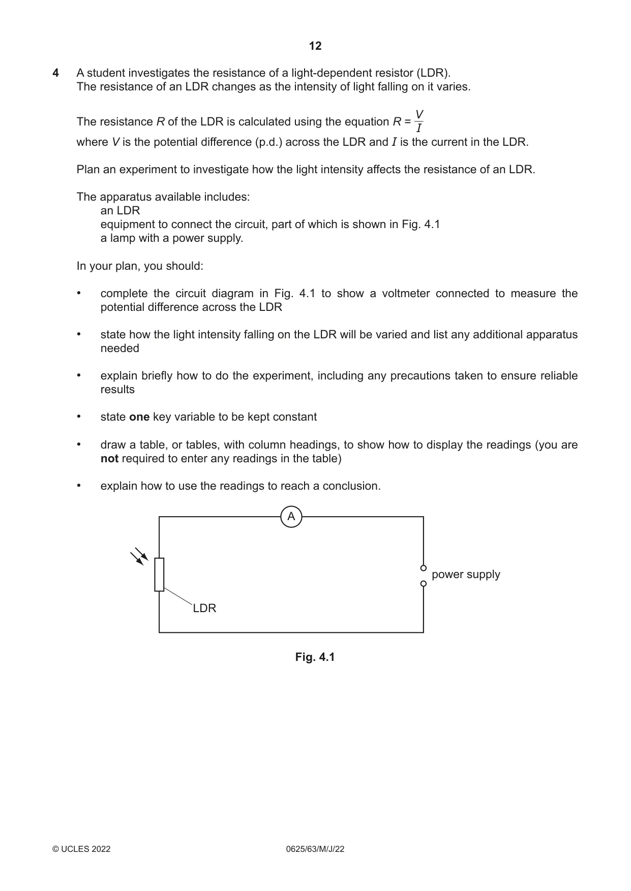 Cambridge IGCSE Physics 0625 2022 May/June Paper 6 · Variant 3 question paper, page 12 of 16