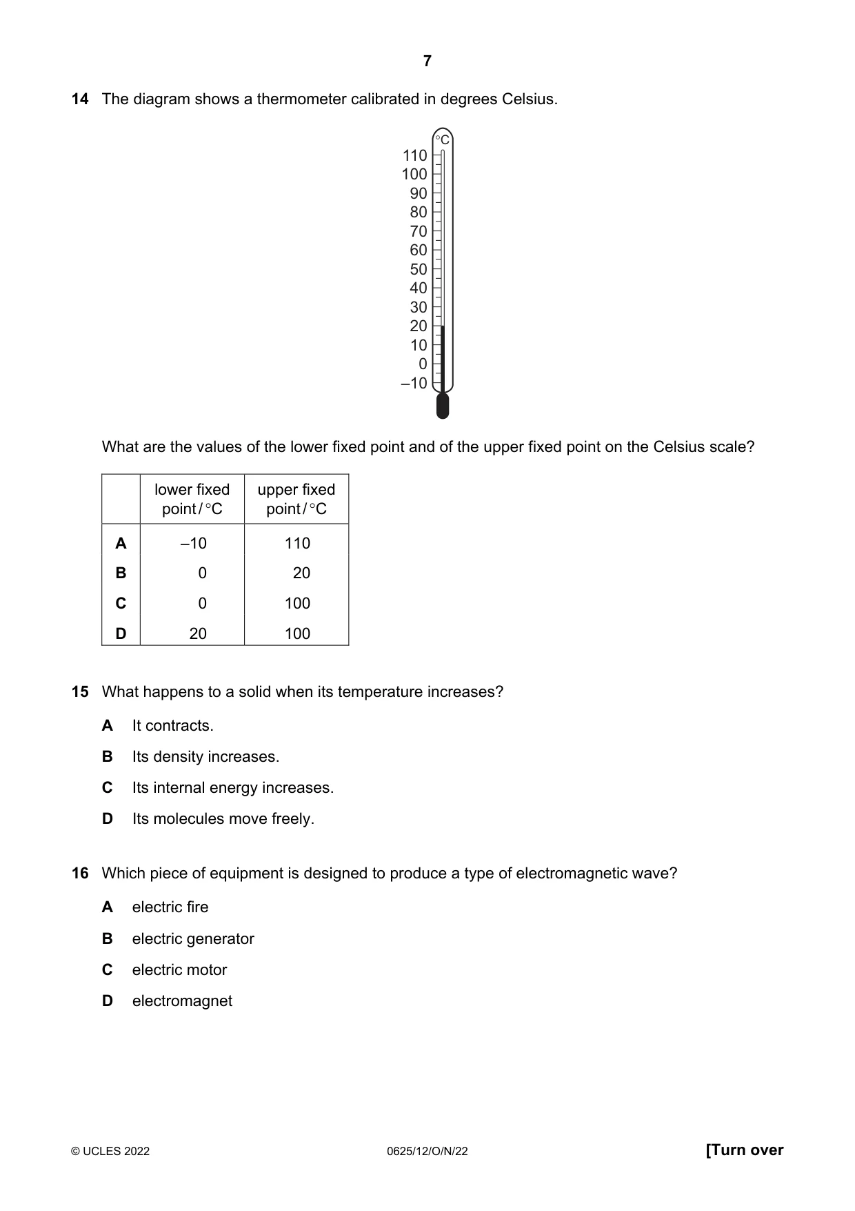 Cambridge IGCSE Physics 0625 2022 Oct/Nov Paper 1 · Variant 2 question paper, page 7 of 20