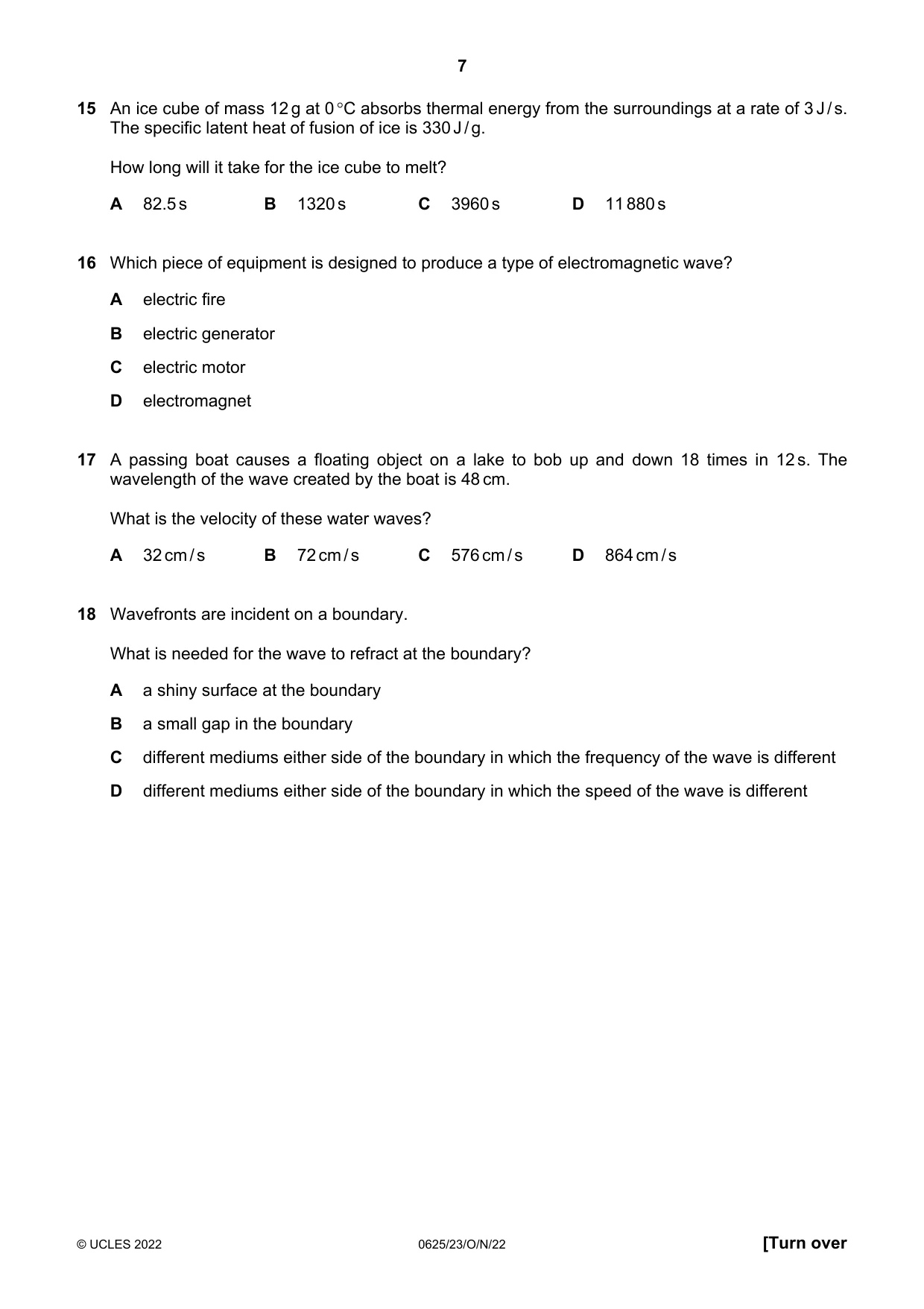 Cambridge IGCSE Physics 0625 2022 Oct/Nov Paper 2 · Variant 3 question paper, page 7 of 20