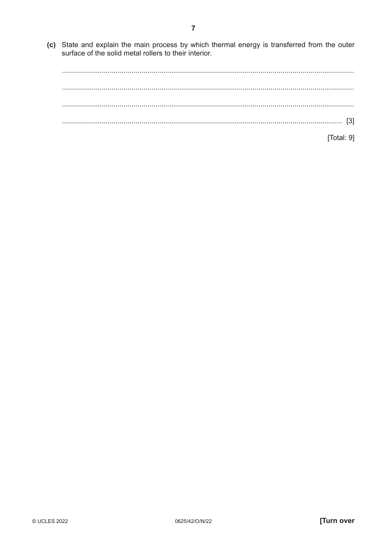 Cambridge IGCSE Physics 0625 2022 Oct/Nov Paper 4 · Variant 2 question paper, page 7 of 16