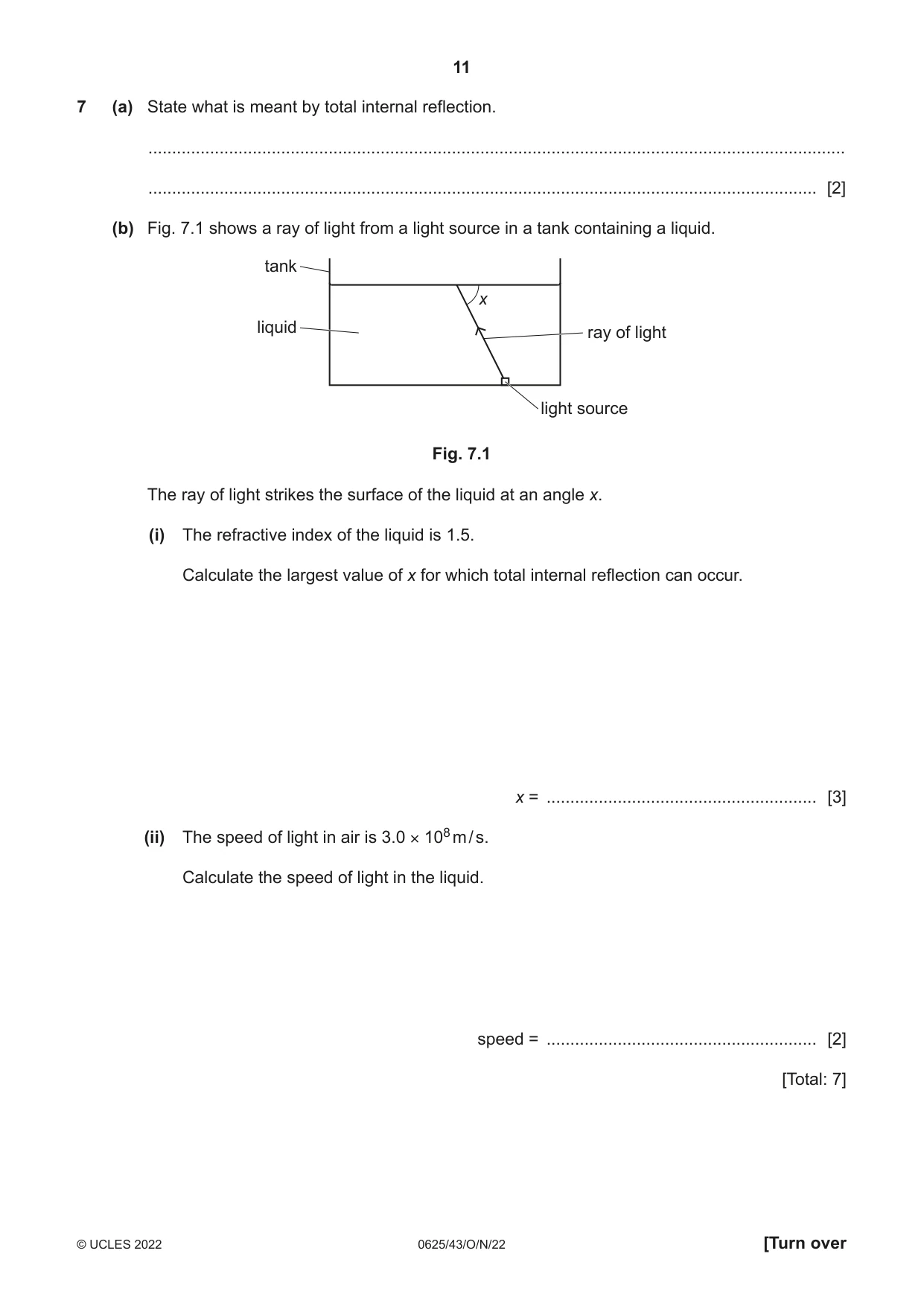 Cambridge IGCSE Physics 0625 2022 Oct/Nov Paper 4 · Variant 3 question paper, page 11 of 16