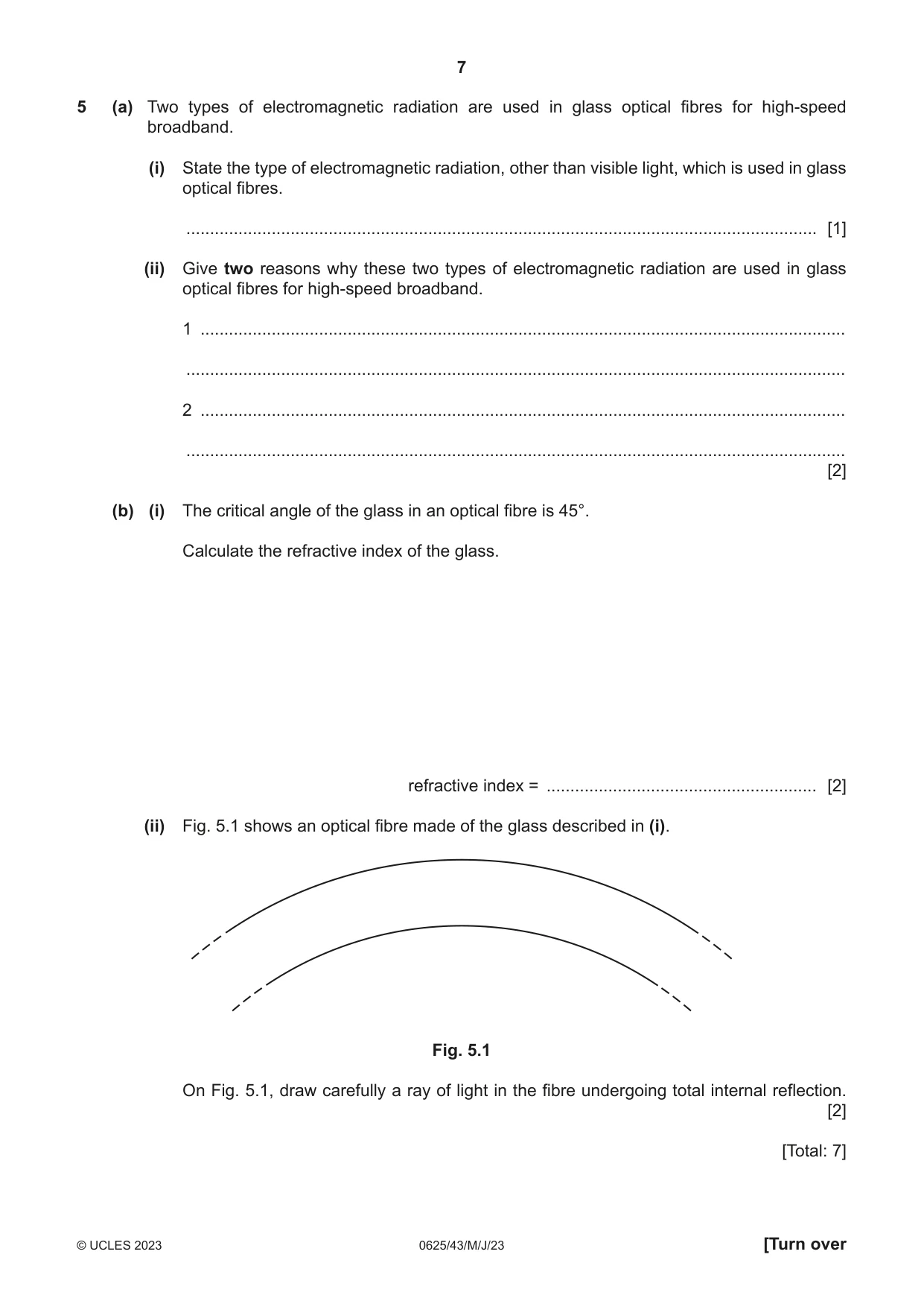 Cambridge IGCSE Physics 0625 2023 May/June Paper 4 · Variant 3 question paper, page 7 of 16