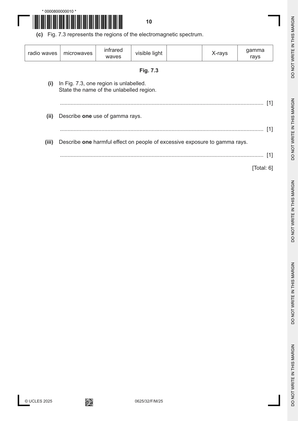 Cambridge IGCSE Physics 0625 2025 Feb/March Paper 3 · Variant 2 question paper, page 10 of 16