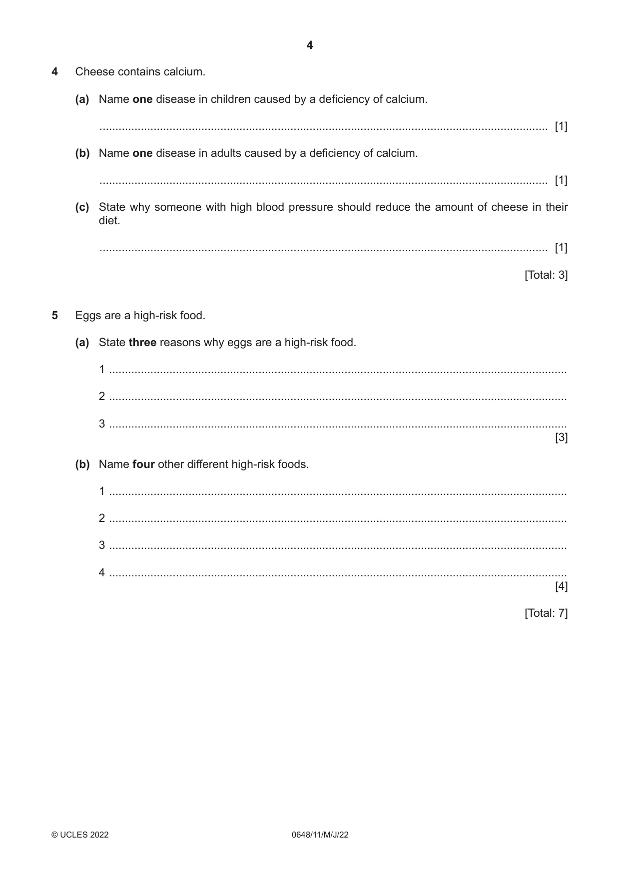 Cambridge IGCSE Food and Nutrition 0648 2022 May/June Paper 1 · Variant 1 question paper, page 4 of 12