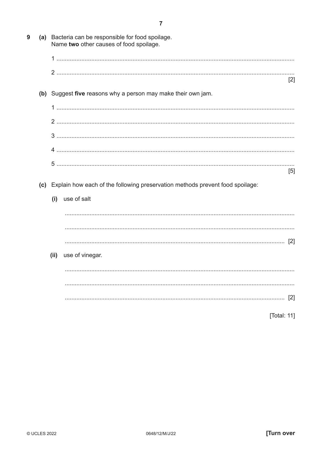 Cambridge IGCSE Food and Nutrition 0648 2022 May/June Paper 1 · Variant 2 question paper, page 7 of 12