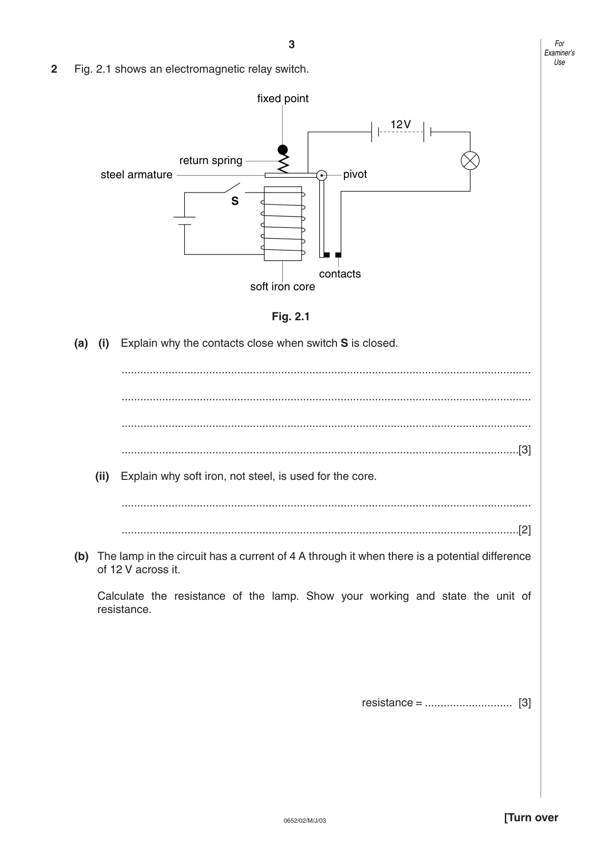Cambridge IGCSE Physical Science 0652 2003 May/June Paper 2 · Variant 1 question paper, page 3 of 12