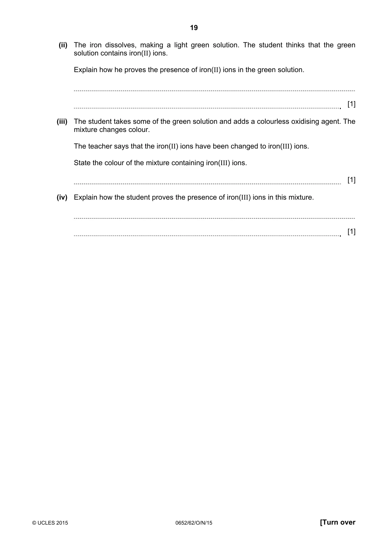 Cambridge IGCSE Physical Science 0652 2015 Oct/Nov Paper 6 · Variant 2 question paper, page 19 of 24