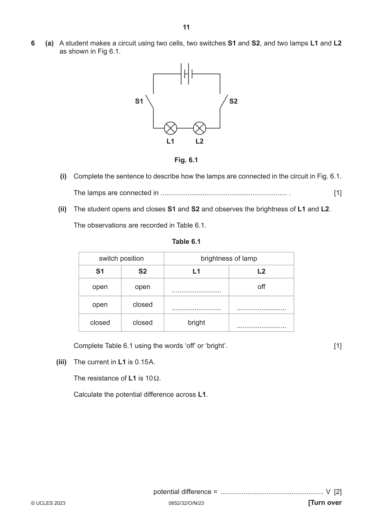 Cambridge IGCSE Physical Science 0652 2023 Oct/Nov Paper 3 · Variant 2 question paper, page 11 of 24