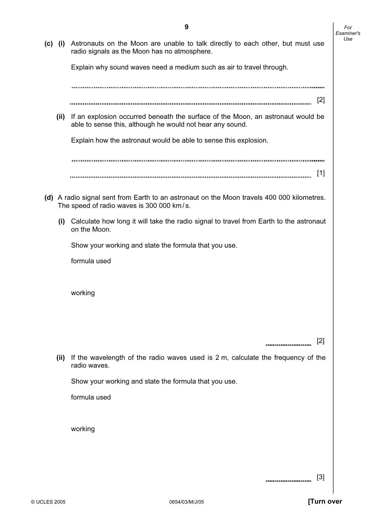 Cambridge IGCSE Sciences - Co-ordinated (Double) 0654 2005 May/June Paper 3 · Variant 1 question paper, page 9 of 24