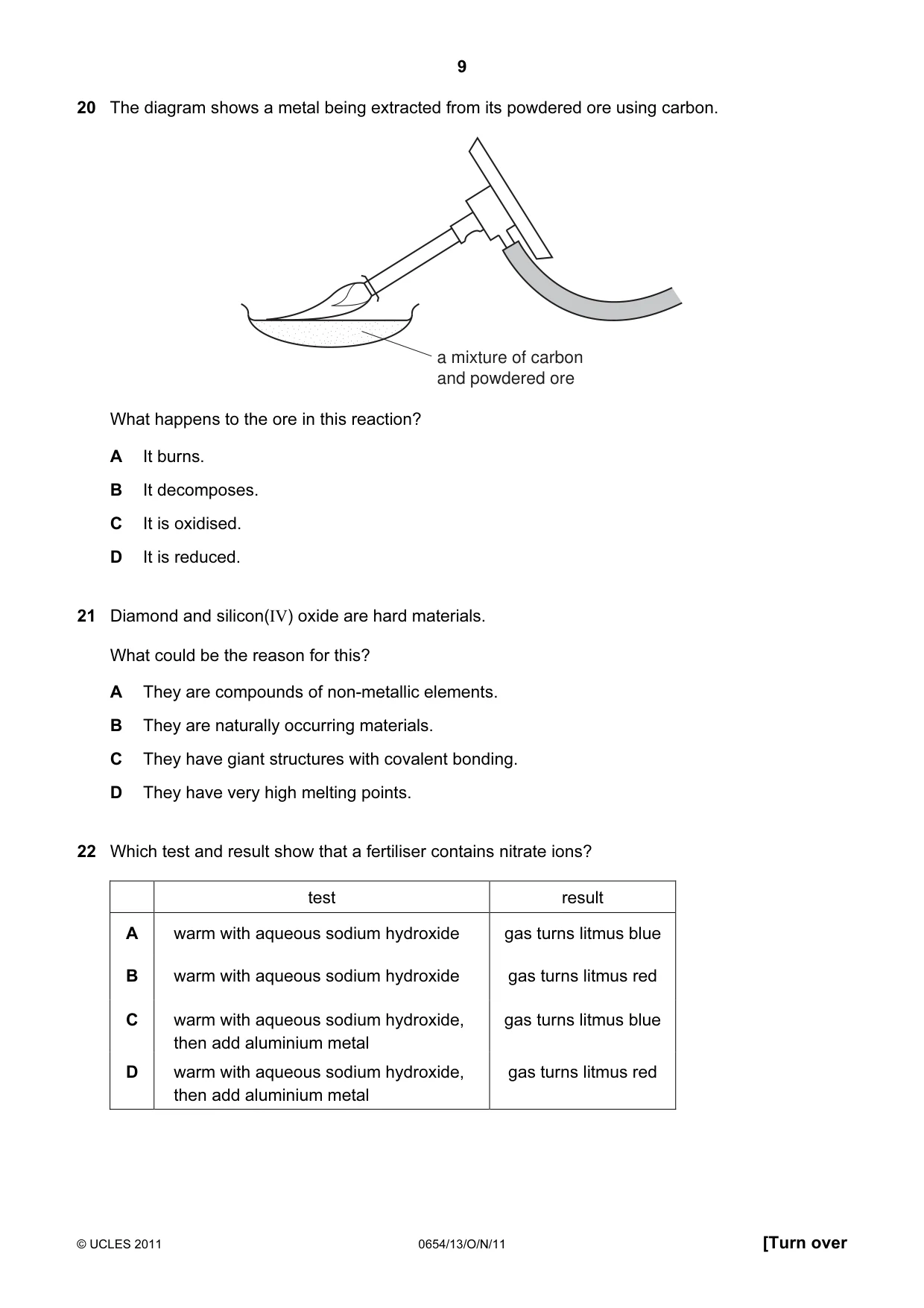 Cambridge IGCSE Sciences - Co-ordinated (Double) 0654 2011 Oct/Nov Paper 1 · Variant 3 question paper, page 9 of 16