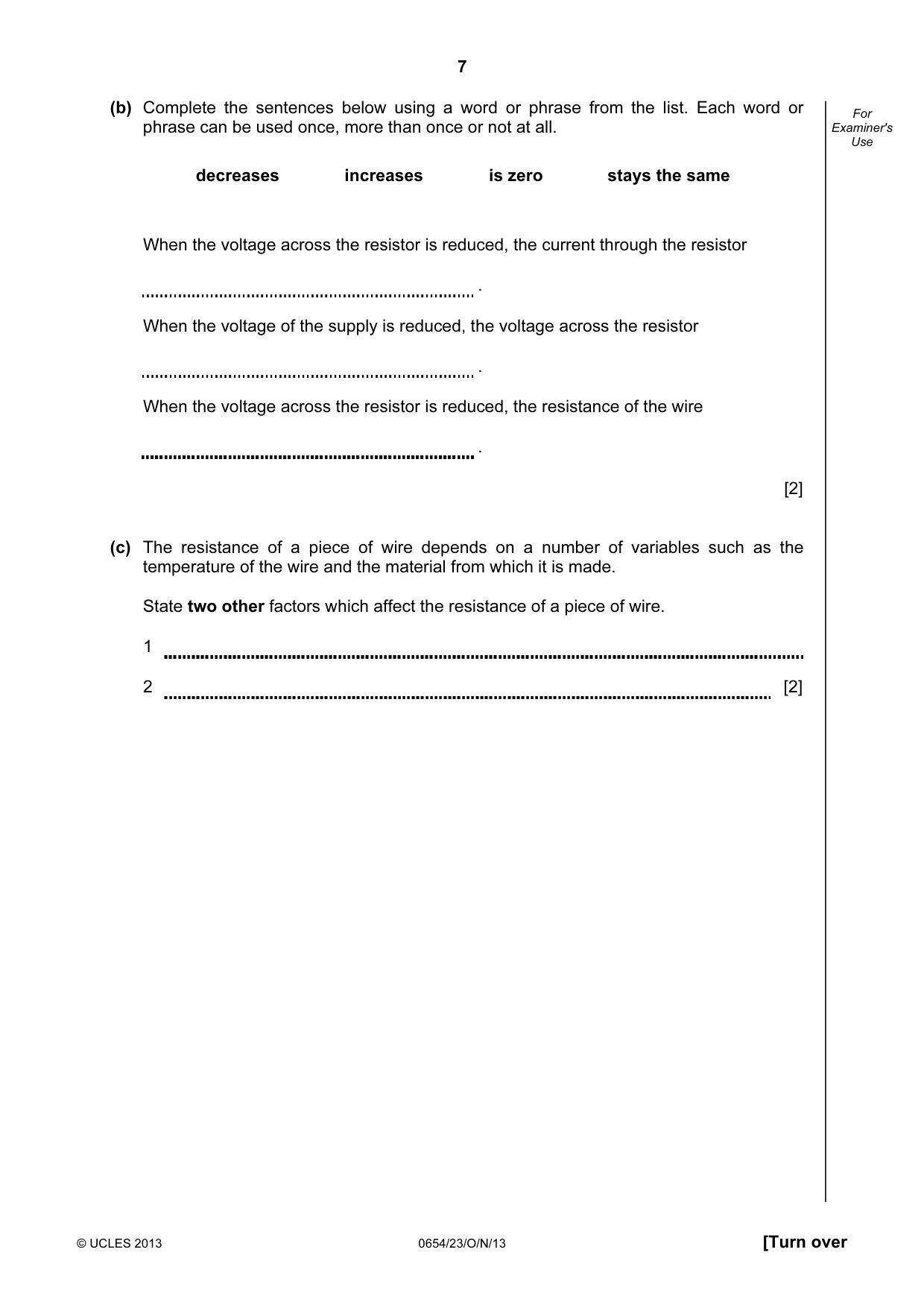 Cambridge IGCSE Sciences - Co-ordinated (Double) 0654 2013 Oct/Nov Paper 2 · Variant 3 question paper, page 7 of 28