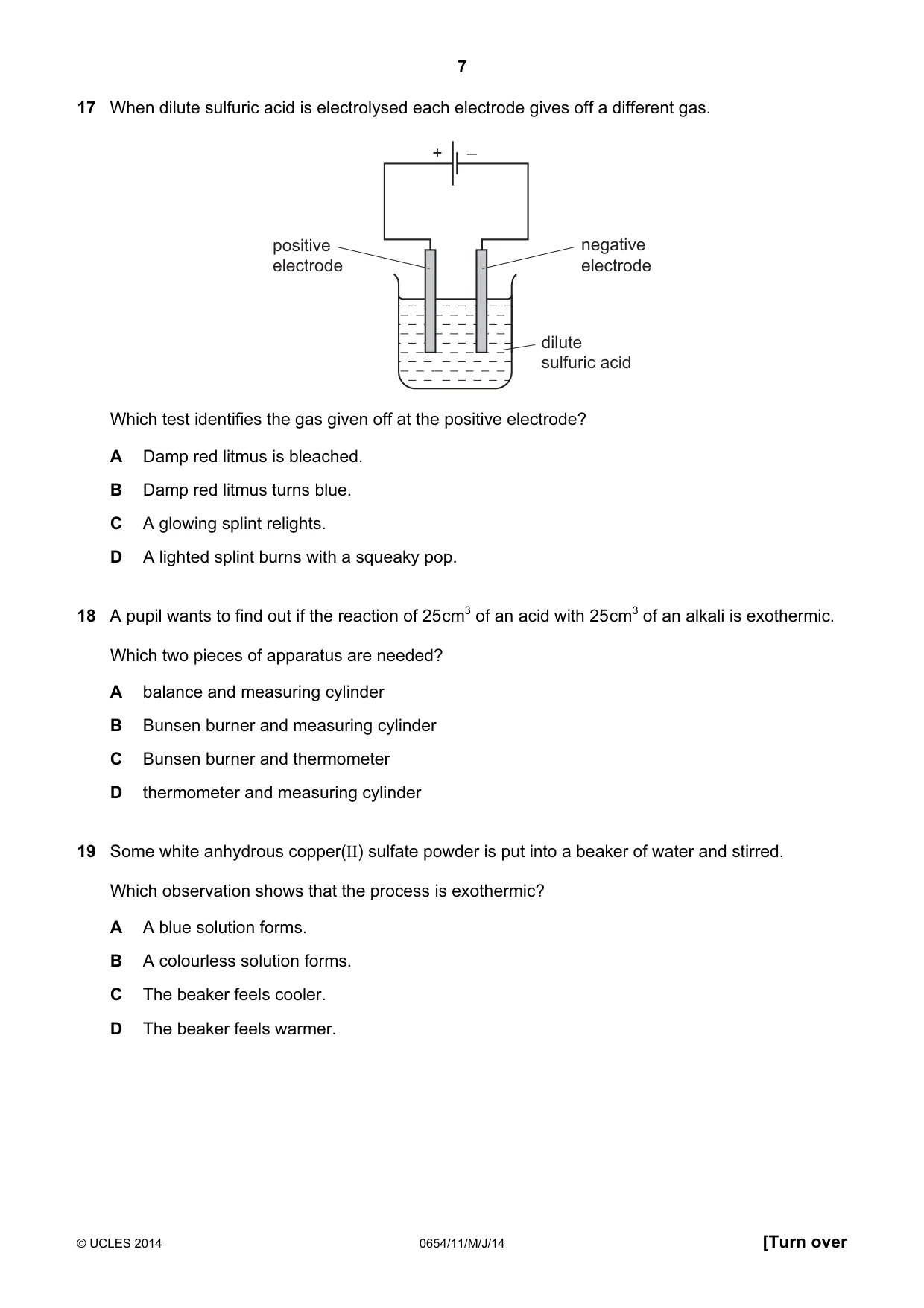 Cambridge IGCSE Sciences - Co-ordinated (Double) 0654 2014 May/June Paper 1 · Variant 1 question paper, page 7 of 16