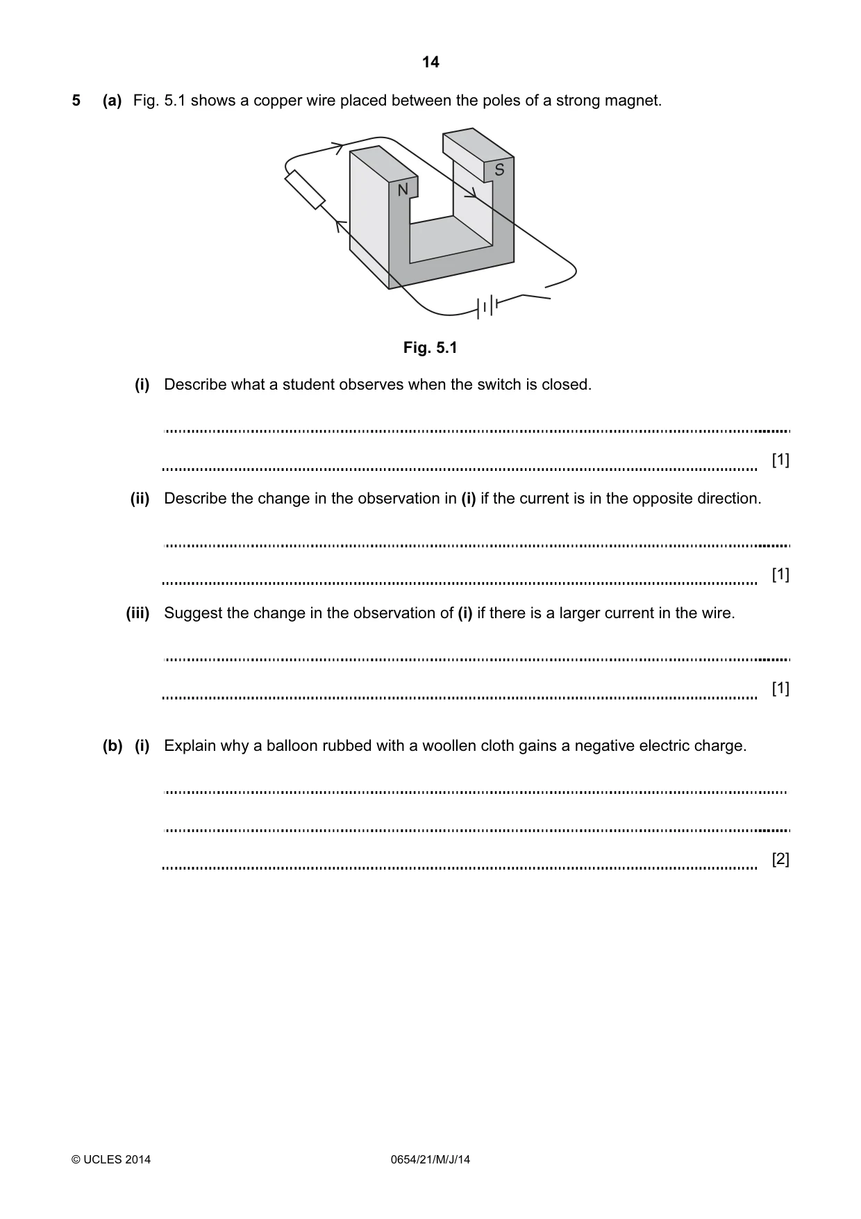 Cambridge IGCSE Sciences - Co-ordinated (Double) 0654 2014 May/June Paper 2 · Variant 1 question paper, page 14 of 32