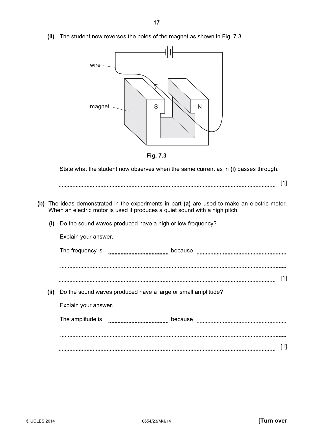 Cambridge IGCSE Sciences - Co-ordinated (Double) 0654 2014 May/June Paper 2 · Variant 3 question paper, page 17 of 32