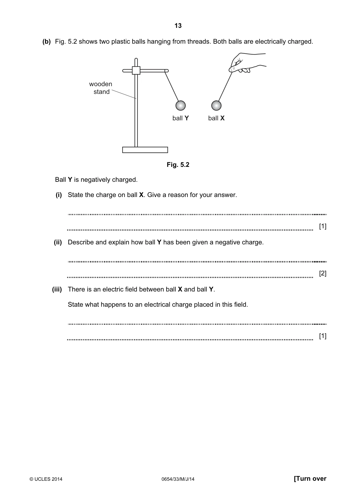 Cambridge IGCSE Sciences - Co-ordinated (Double) 0654 2014 May/June Paper 3 · Variant 3 question paper, page 13 of 32