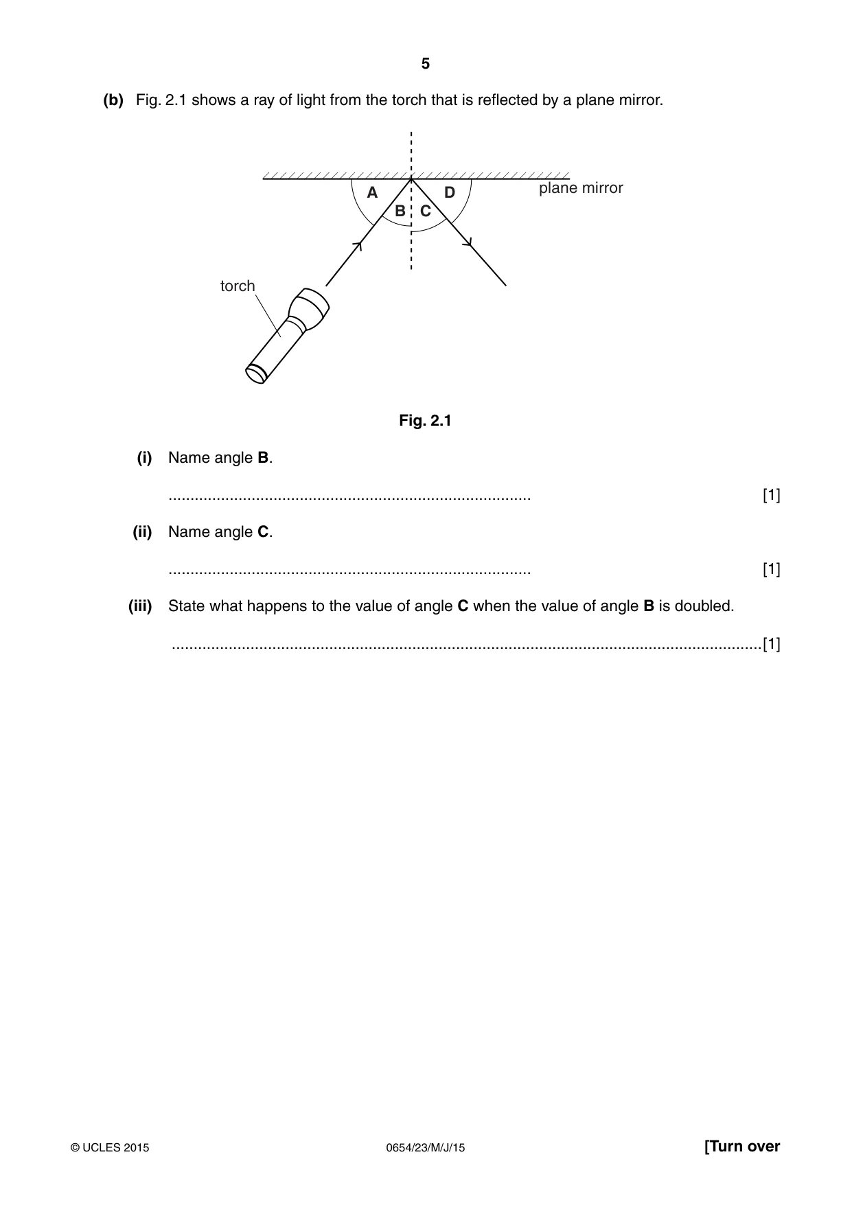 Cambridge IGCSE Sciences - Co-ordinated (Double) 0654 2015 May/June Paper 2 · Variant 3 question paper, page 5 of 28