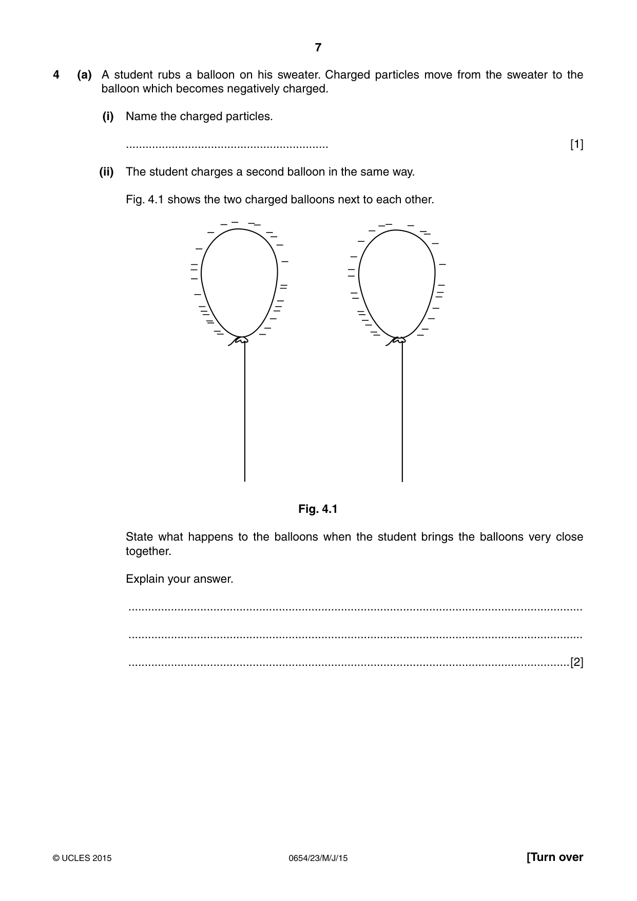 Cambridge IGCSE Sciences - Co-ordinated (Double) 0654 2015 May/June Paper 2 · Variant 3 question paper, page 7 of 28