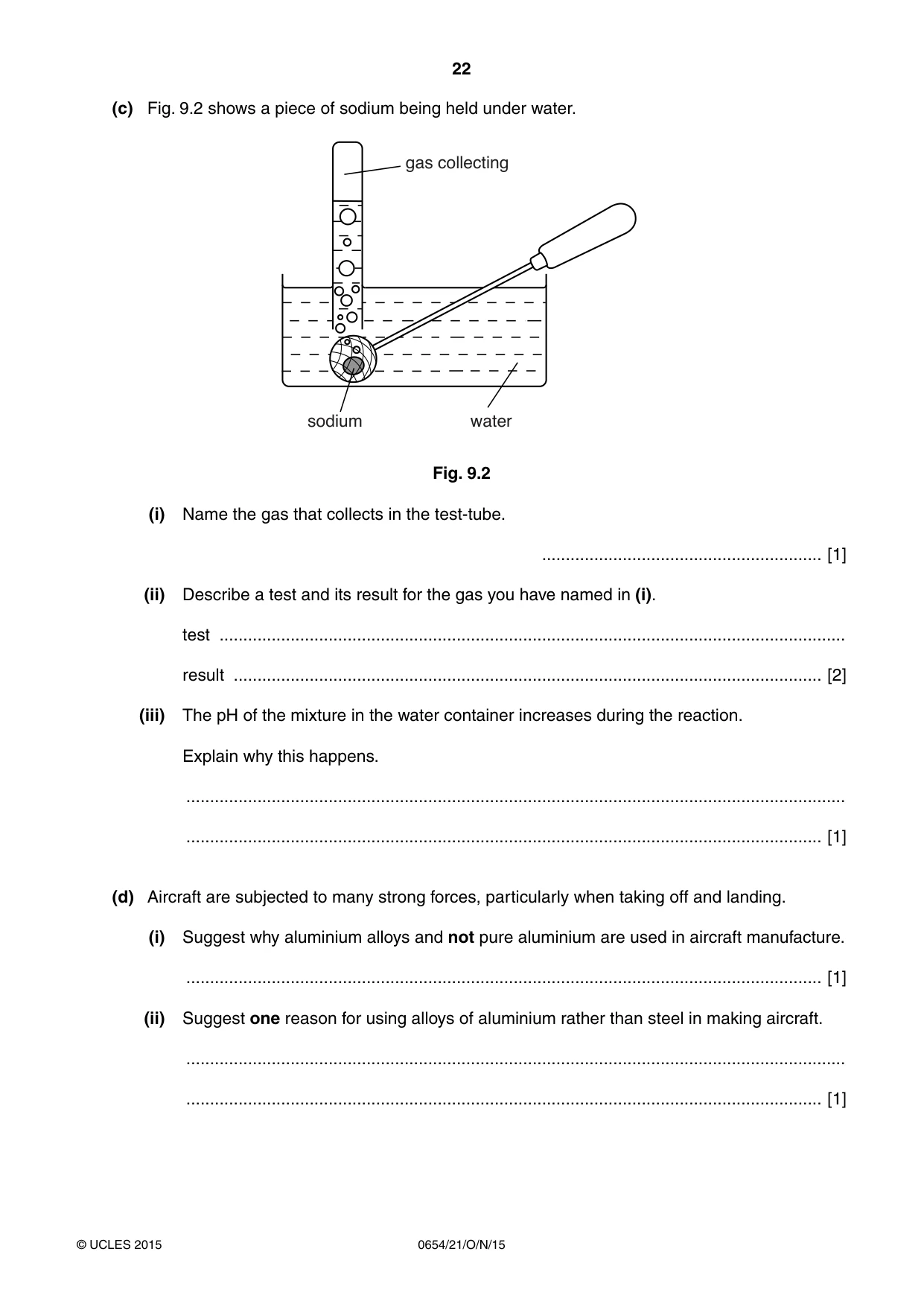 Cambridge IGCSE Sciences - Co-ordinated (Double) 0654 2015 Oct/Nov Paper 2 · Variant 1 question paper, page 22 of 32