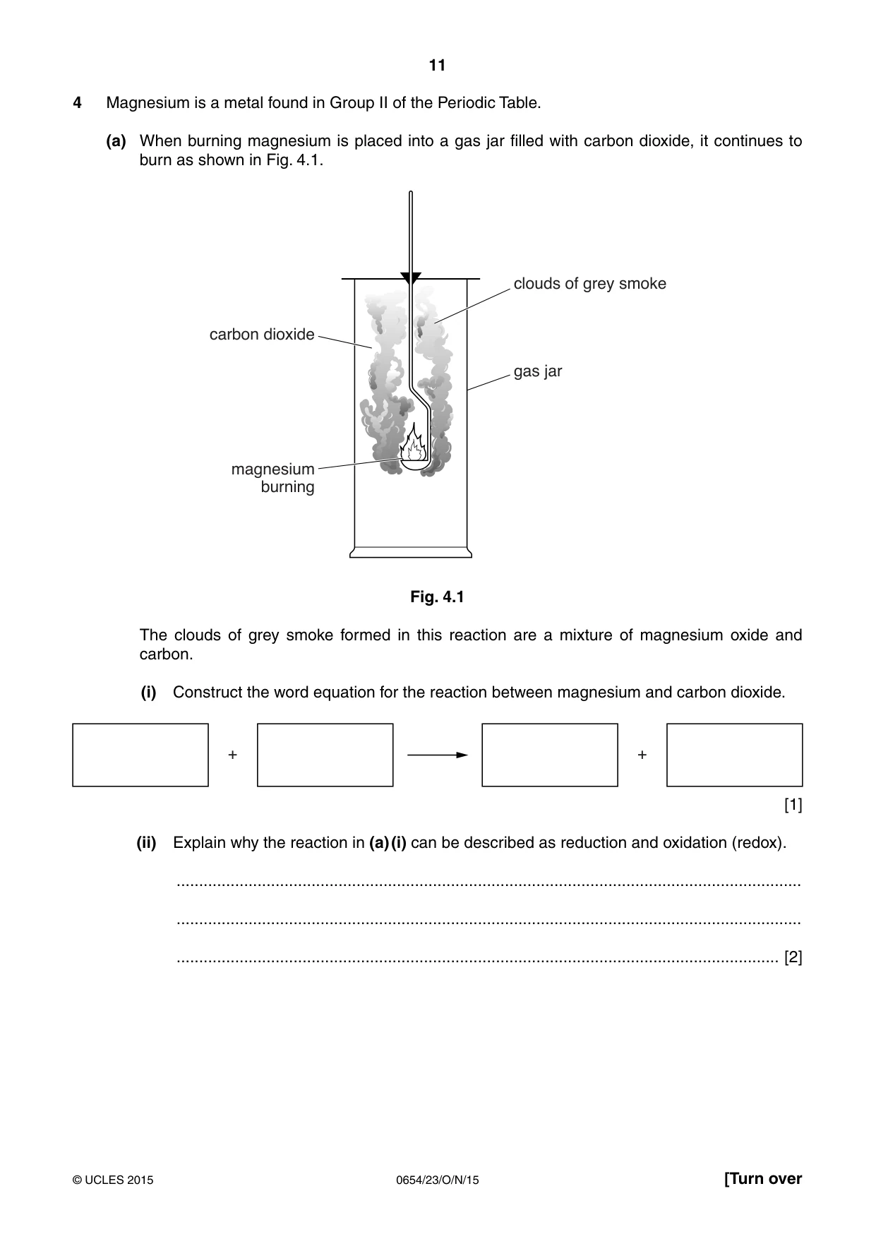 Cambridge IGCSE Sciences - Co-ordinated (Double) 0654 2015 Oct/Nov Paper 2 · Variant 3 question paper, page 11 of 32